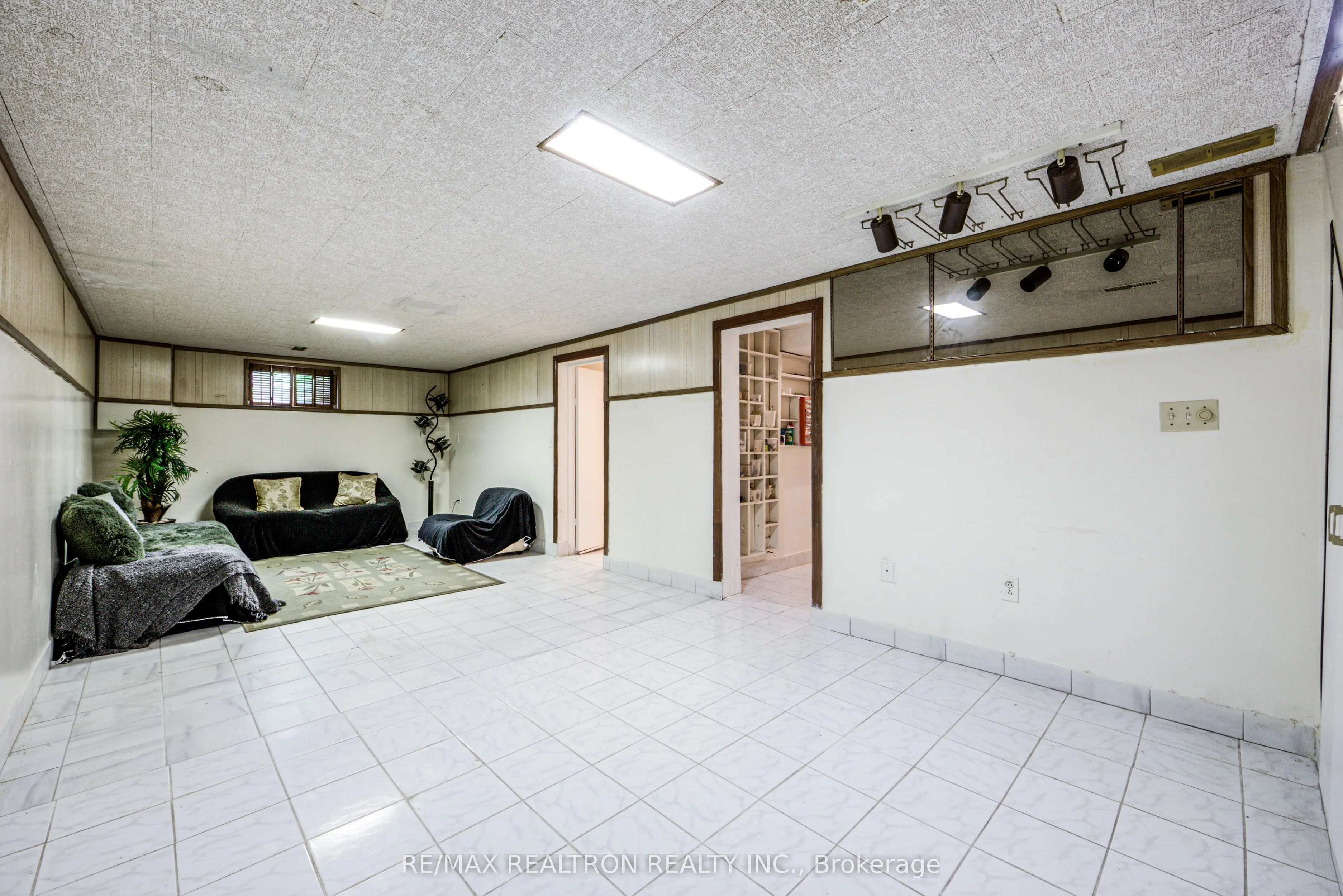 62 Hullmar Drive