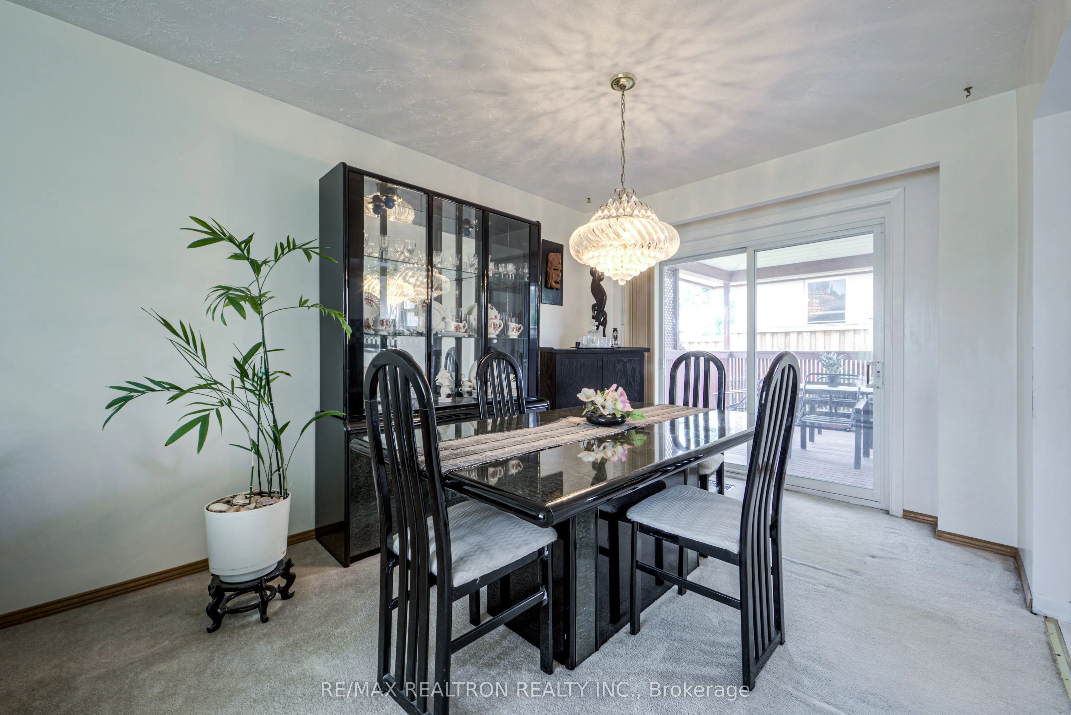 62 Hullmar Drive