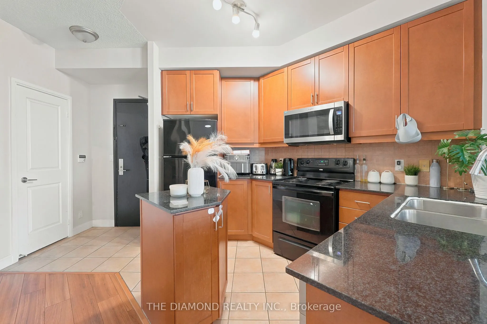 90 Absolute Avenue #1505