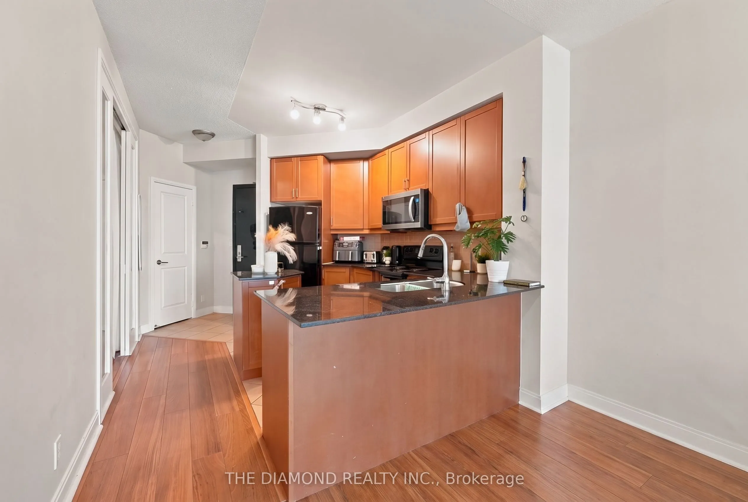 90 Absolute Avenue #1505
