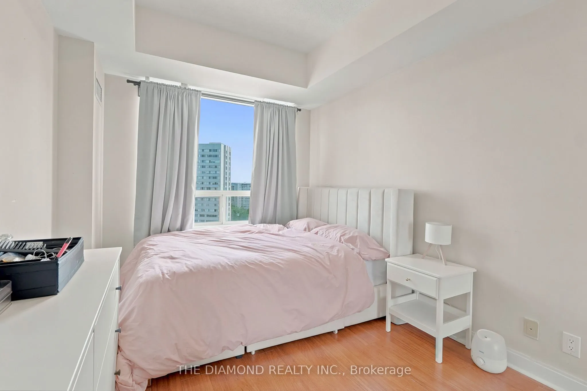 90 Absolute Avenue #1505