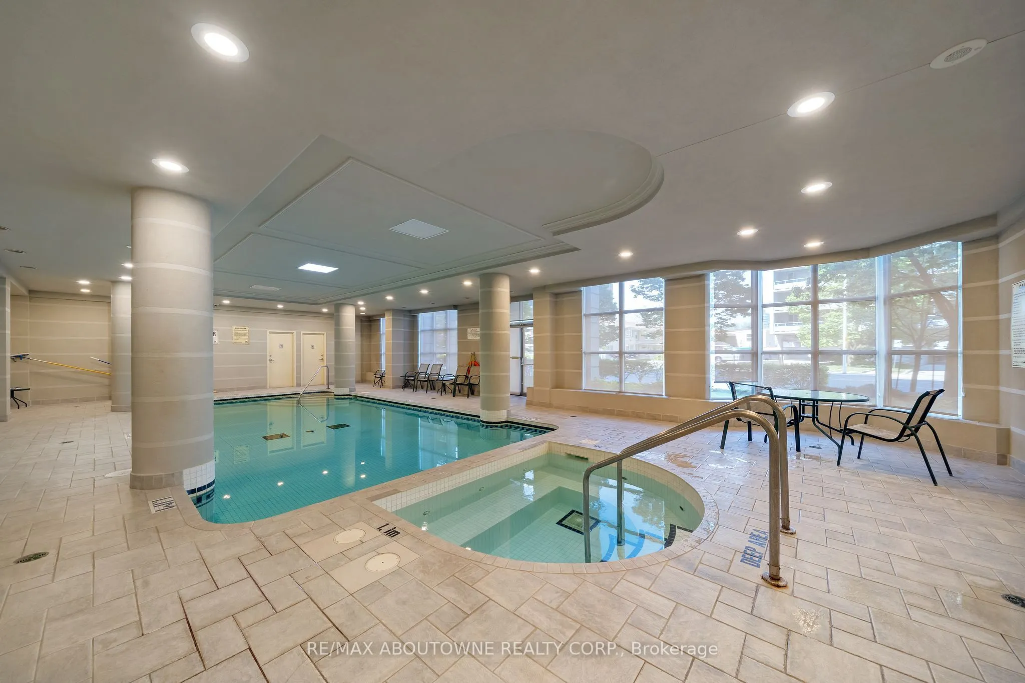 442 Maple Avenue #606