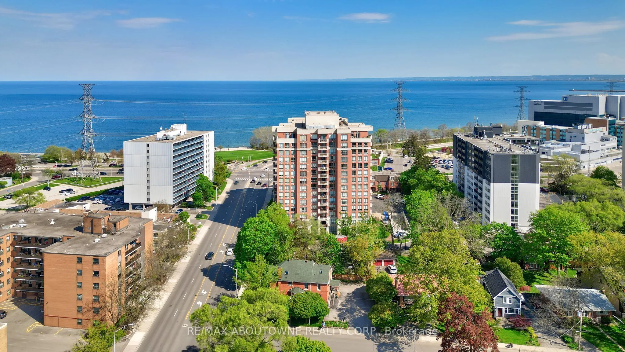442 Maple Avenue #606