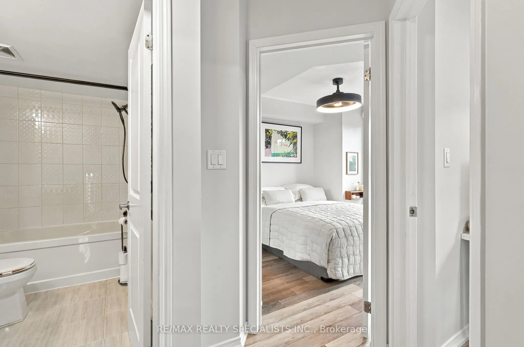 24 Fieldway Road #5