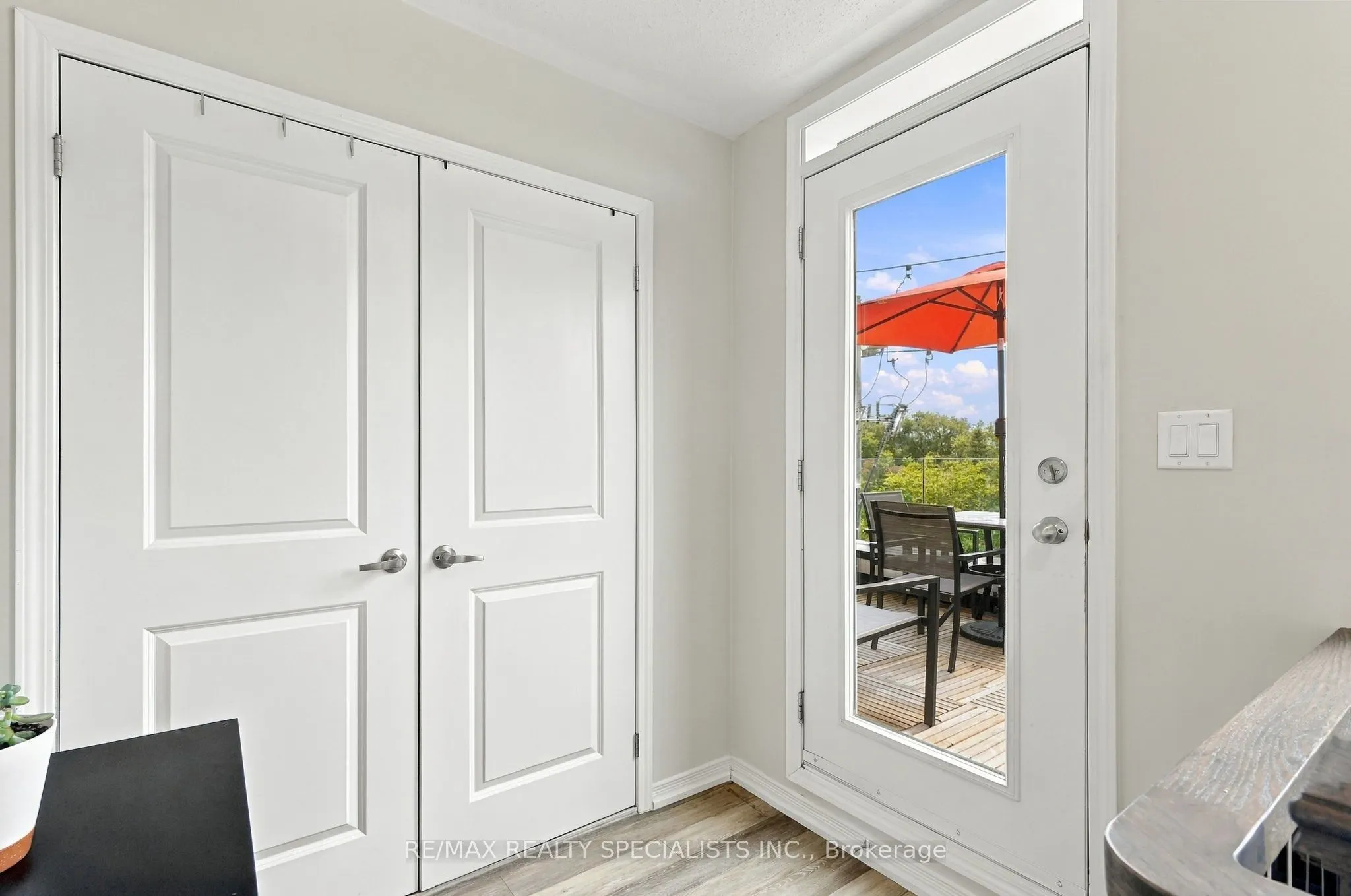 24 Fieldway Road #5