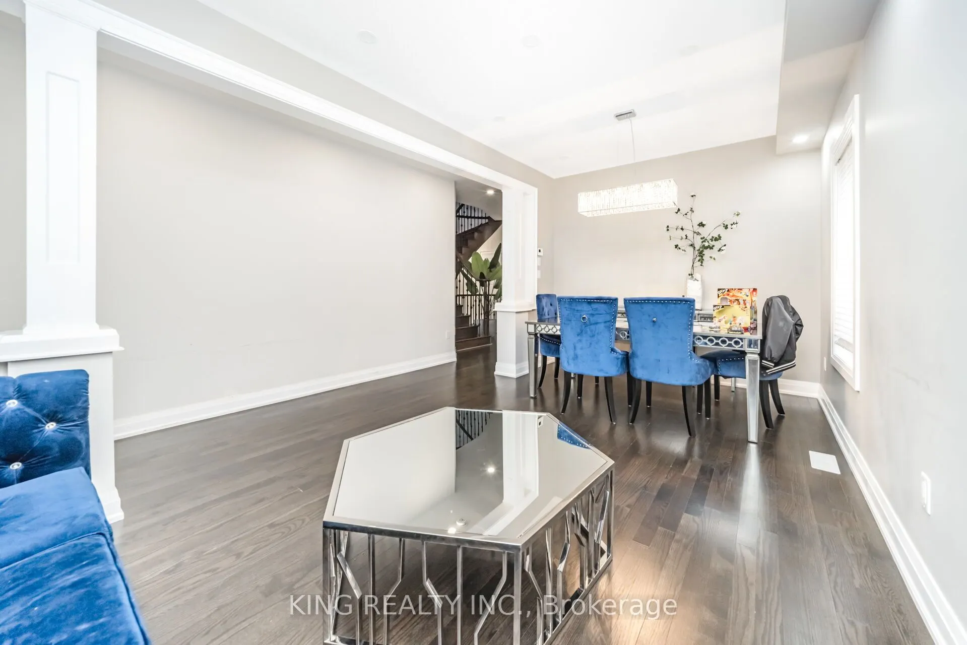 11 Malpass Street