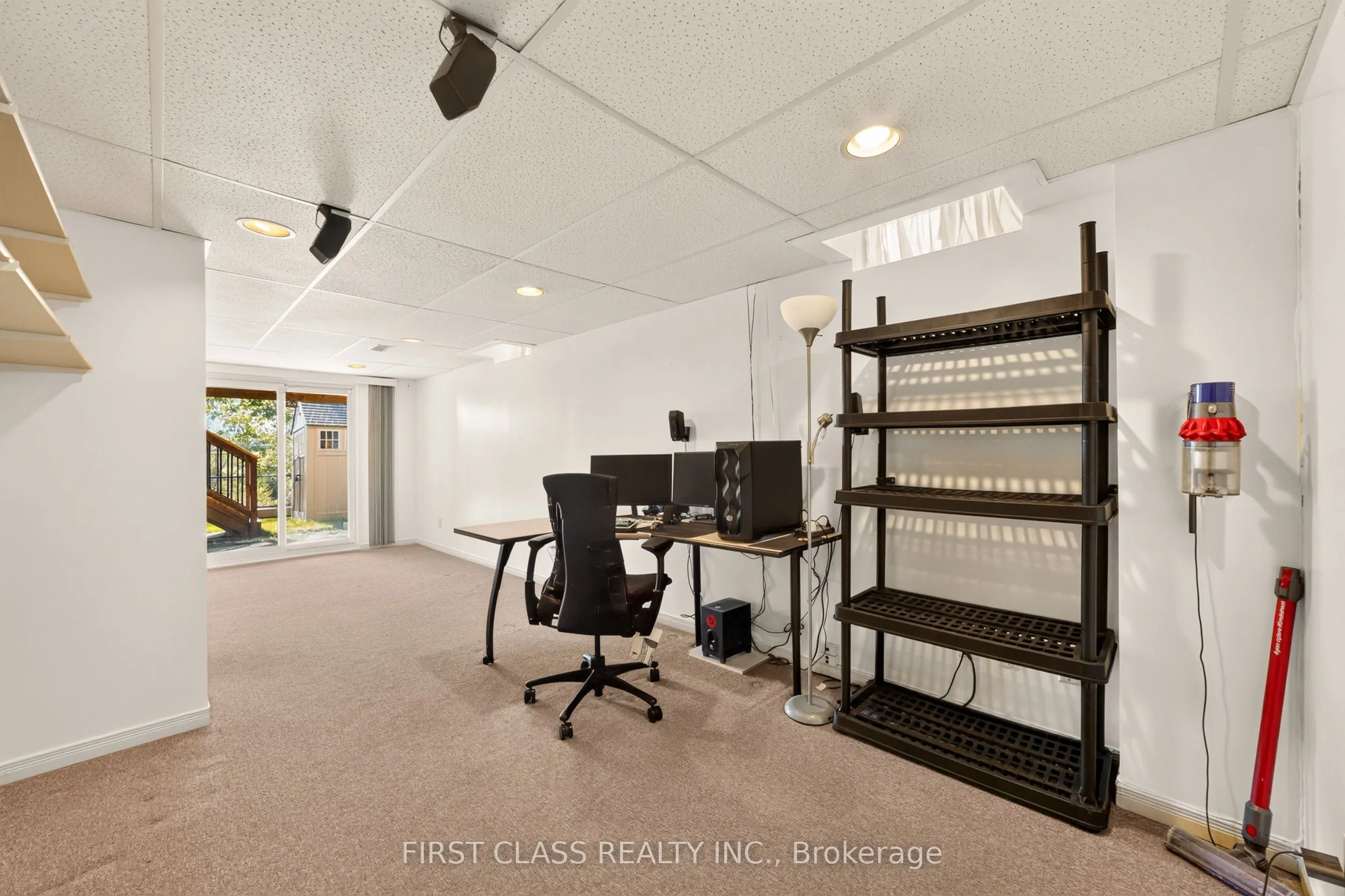 38 Pacific Wind Crescent