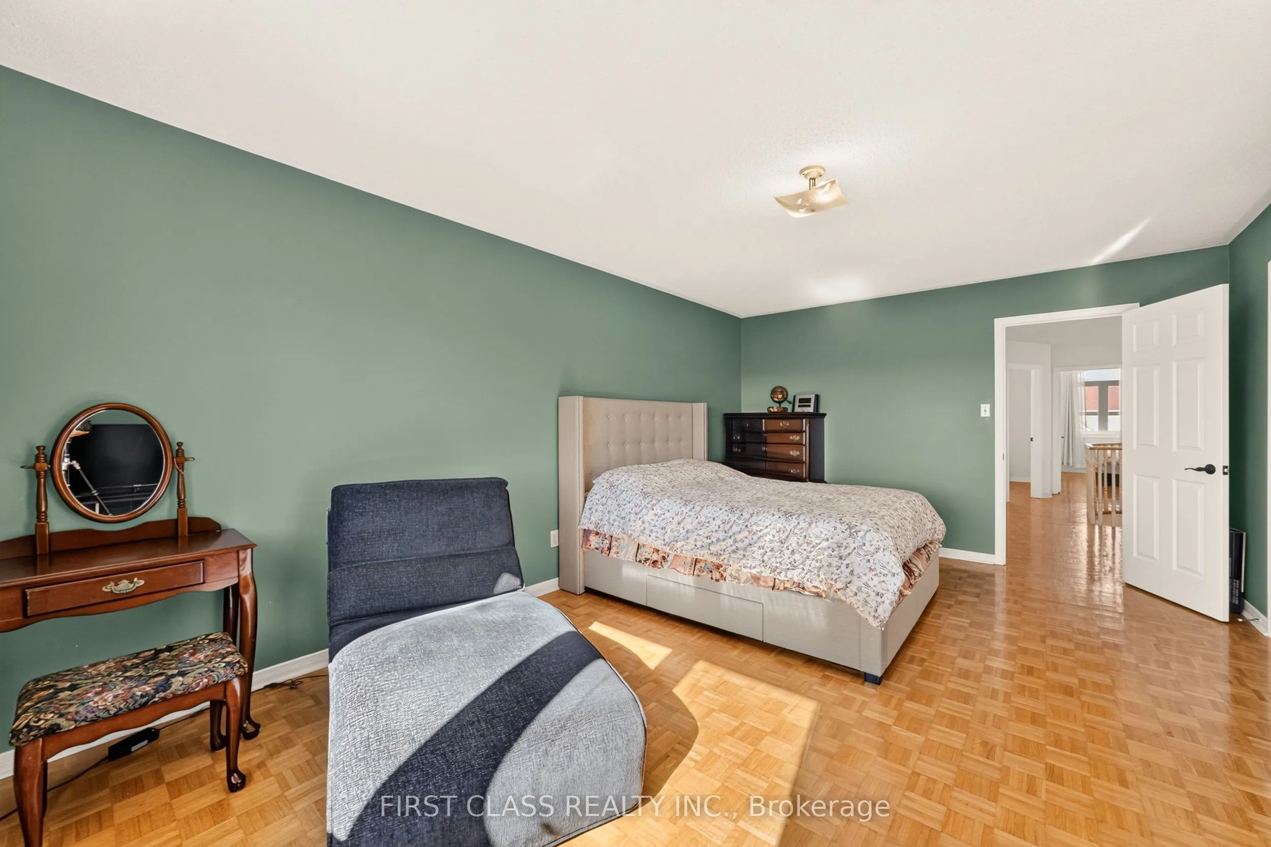 38 Pacific Wind Crescent