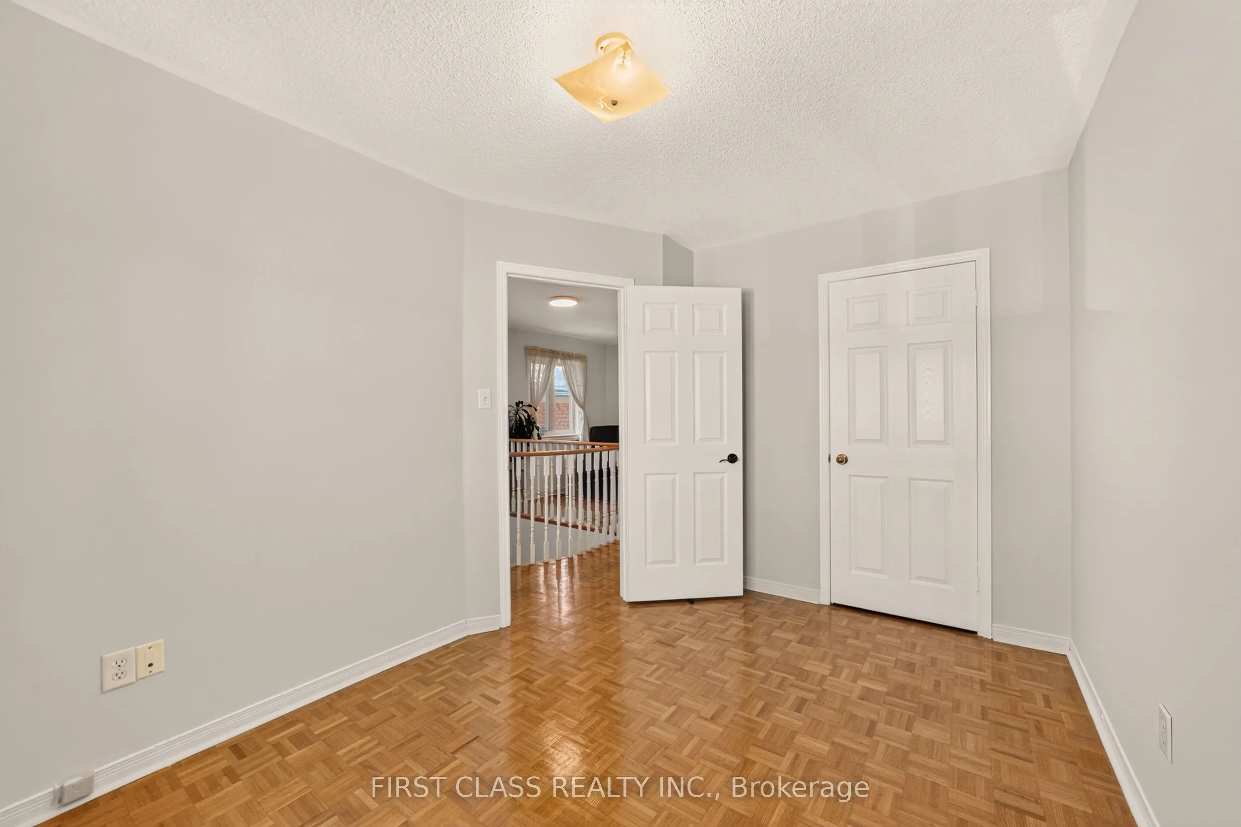 38 Pacific Wind Crescent
