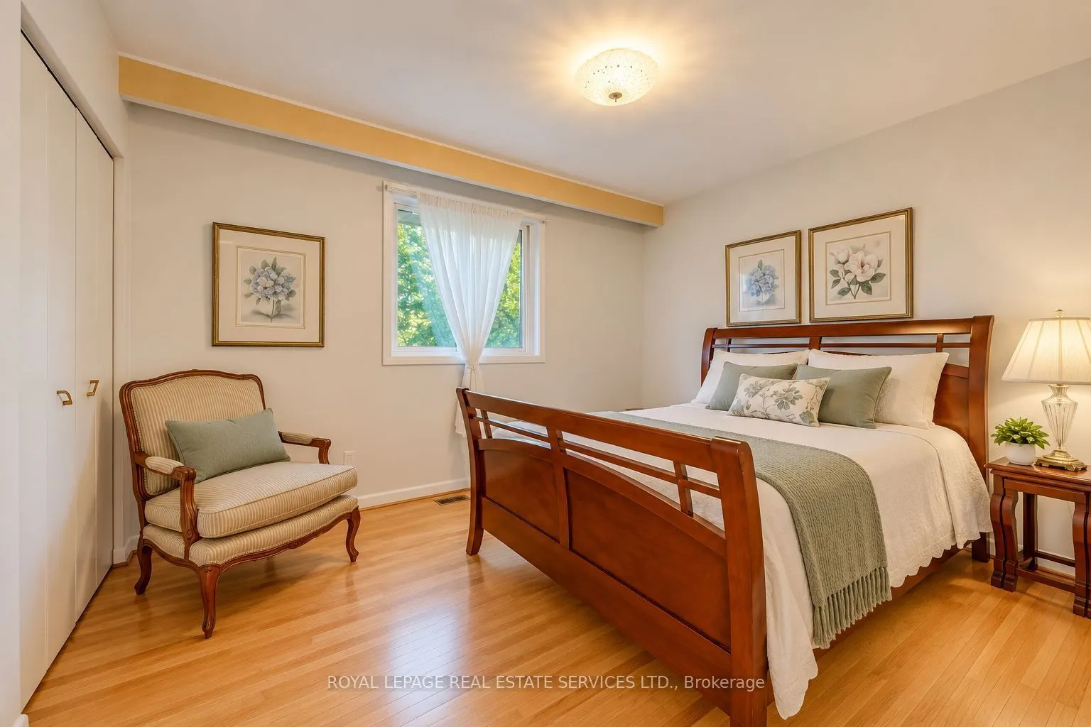 130 Solingate Drive