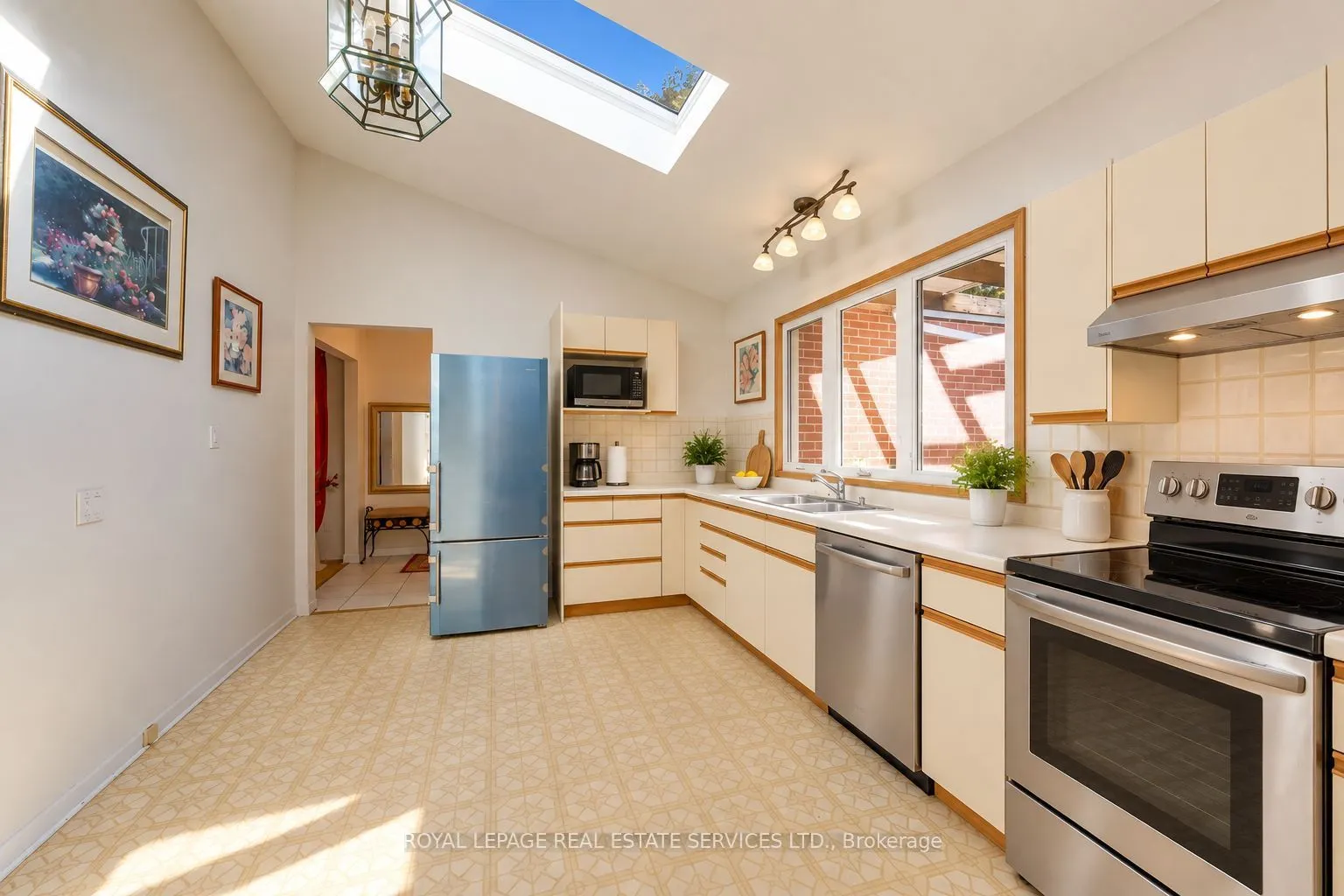130 Solingate Drive