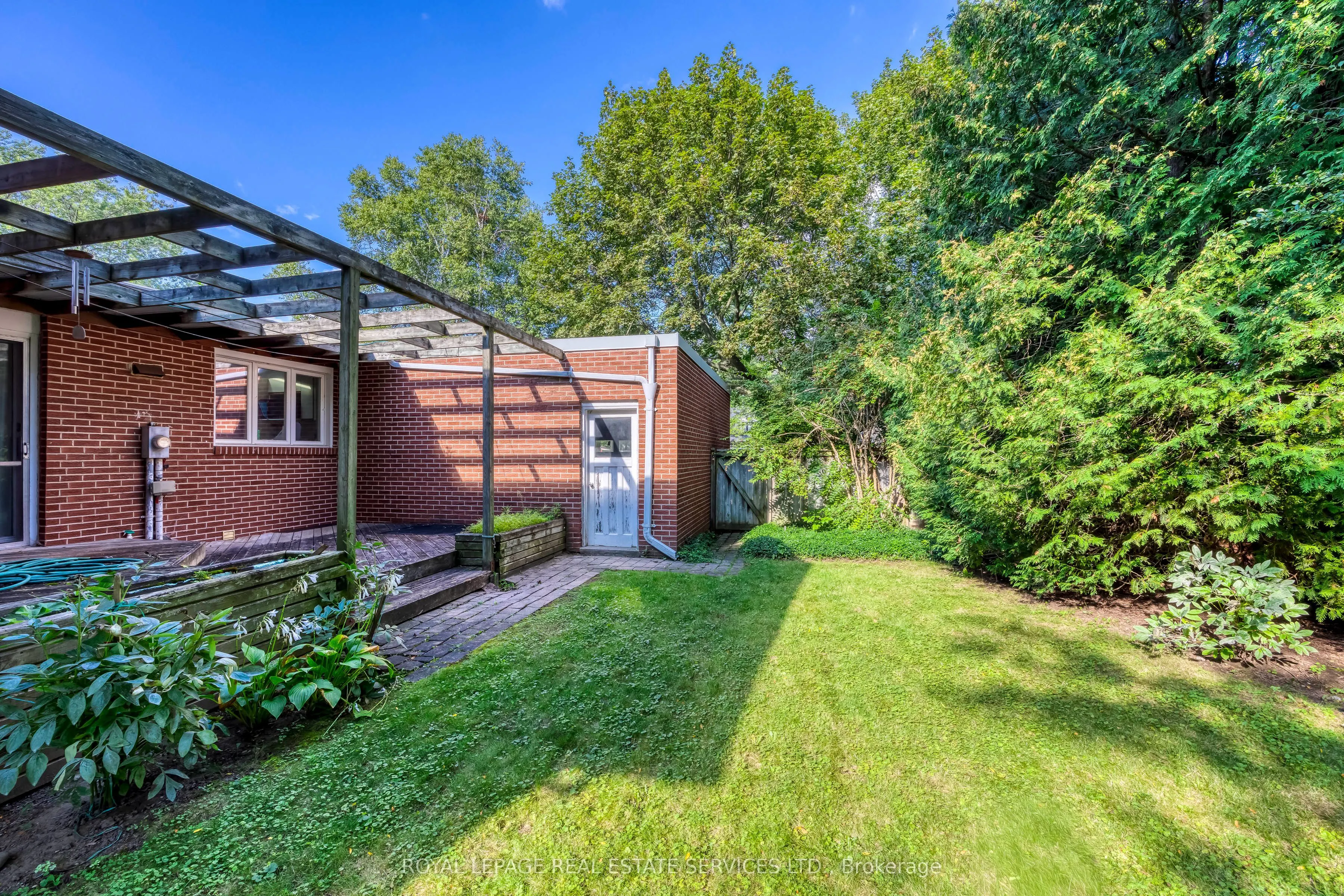 130 Solingate Drive