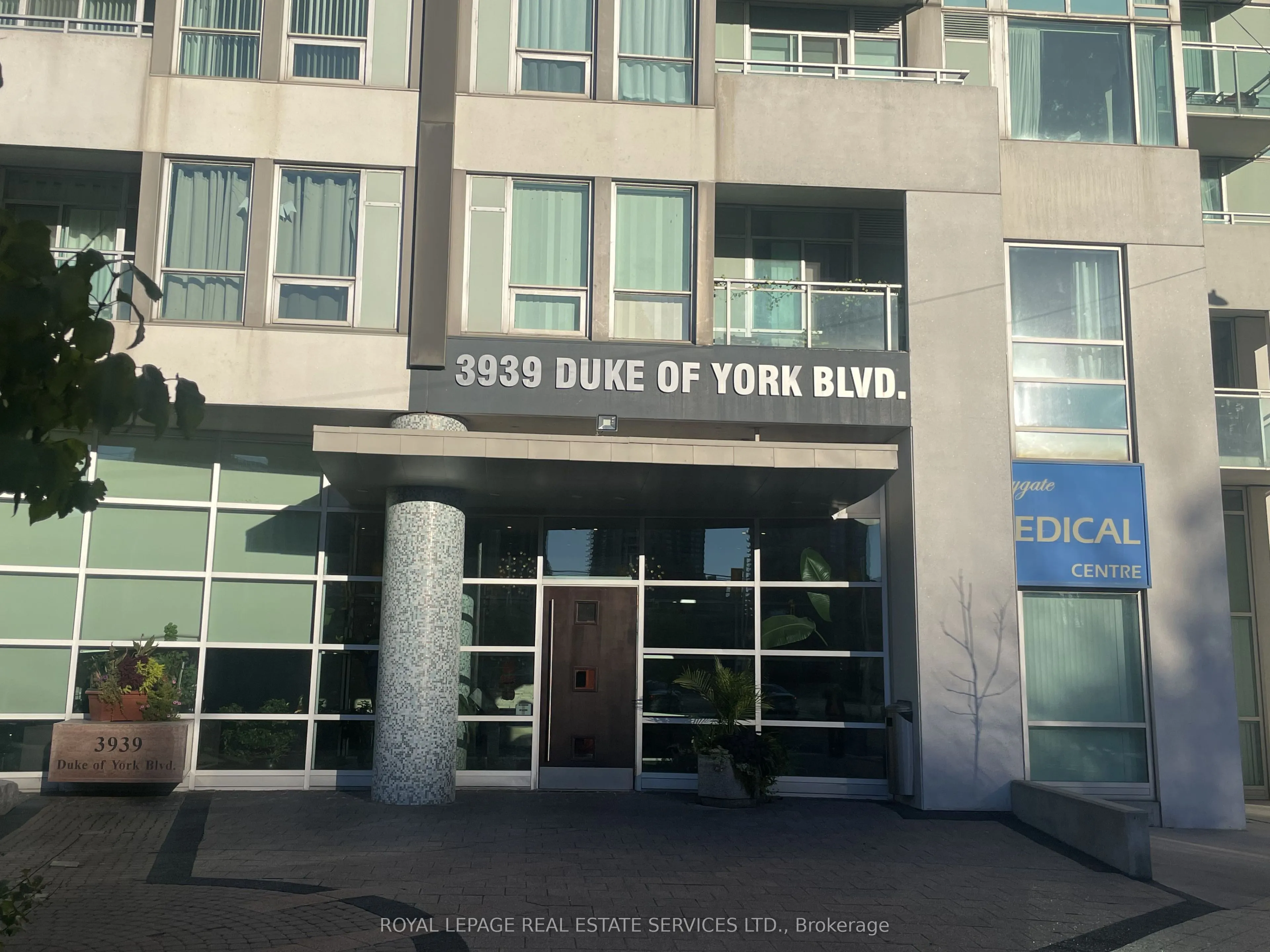 3939 Duke Of York Boulevard #2006