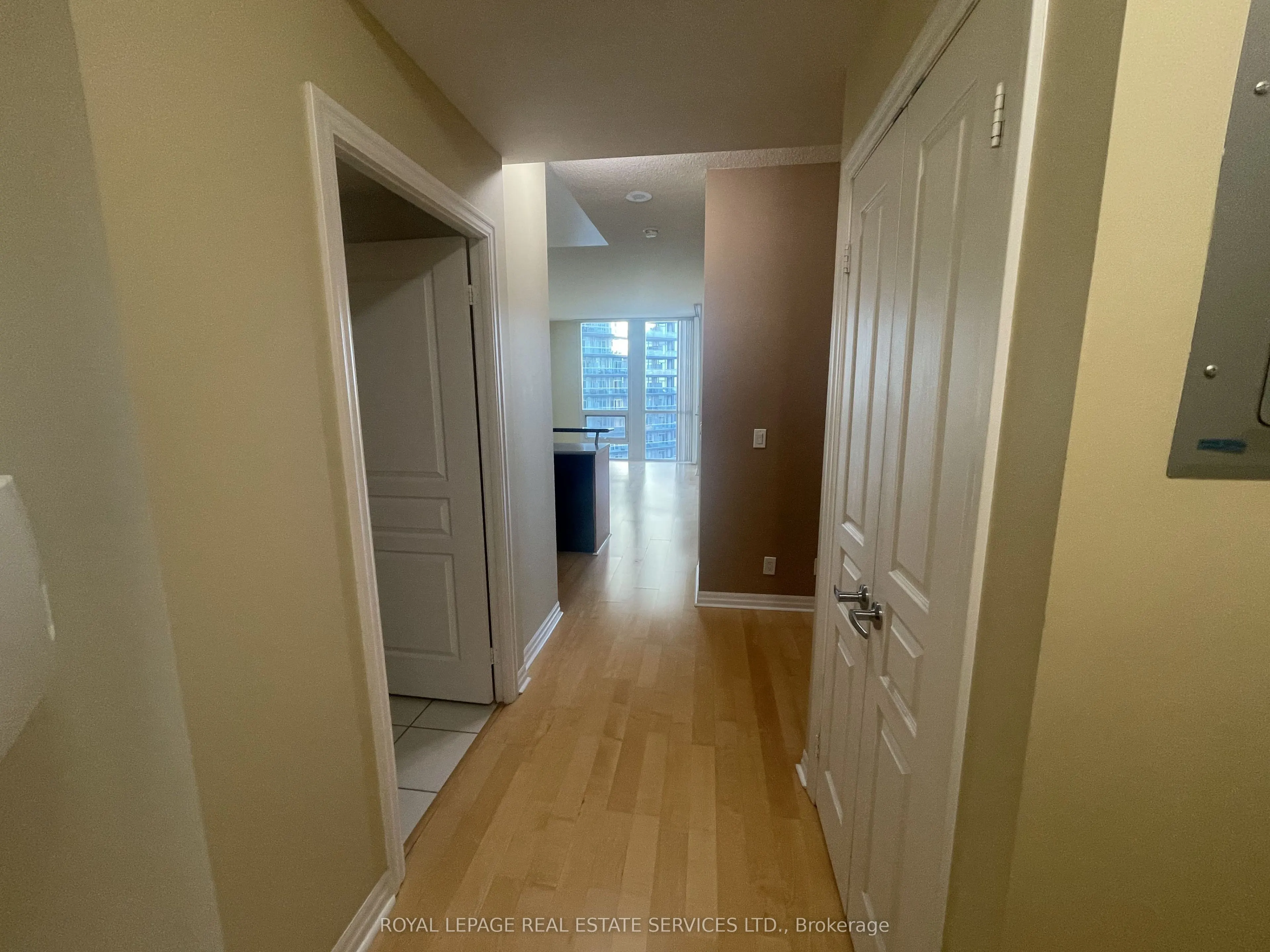 3939 Duke Of York Boulevard #2006