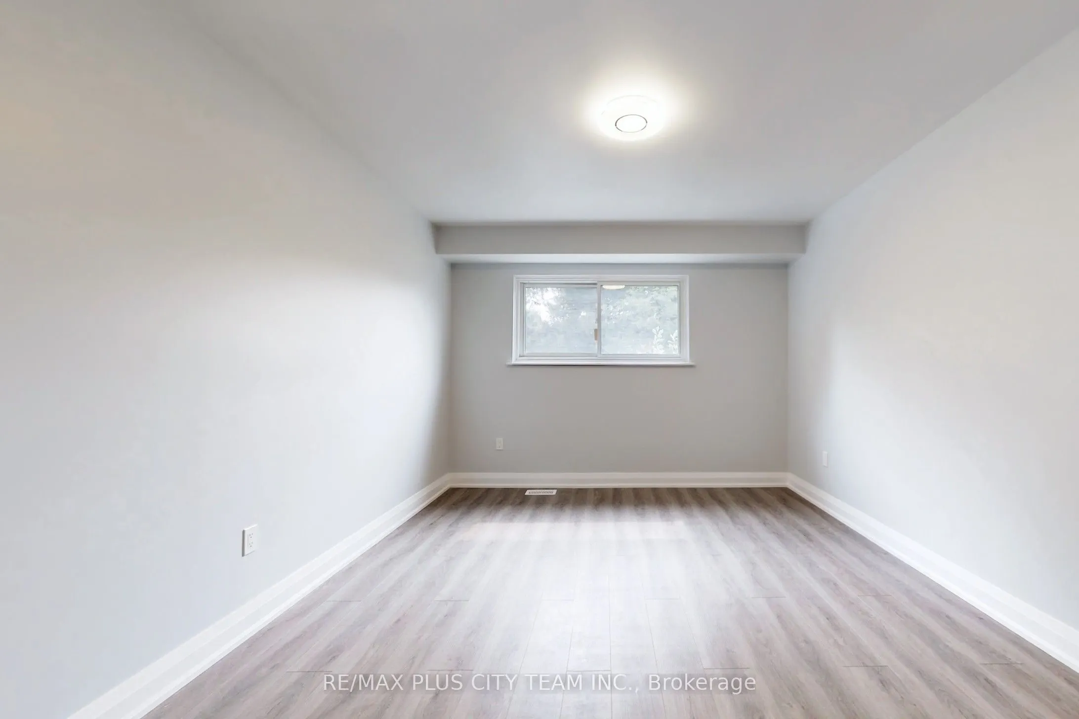 31 Leacrest Street #Bsmt