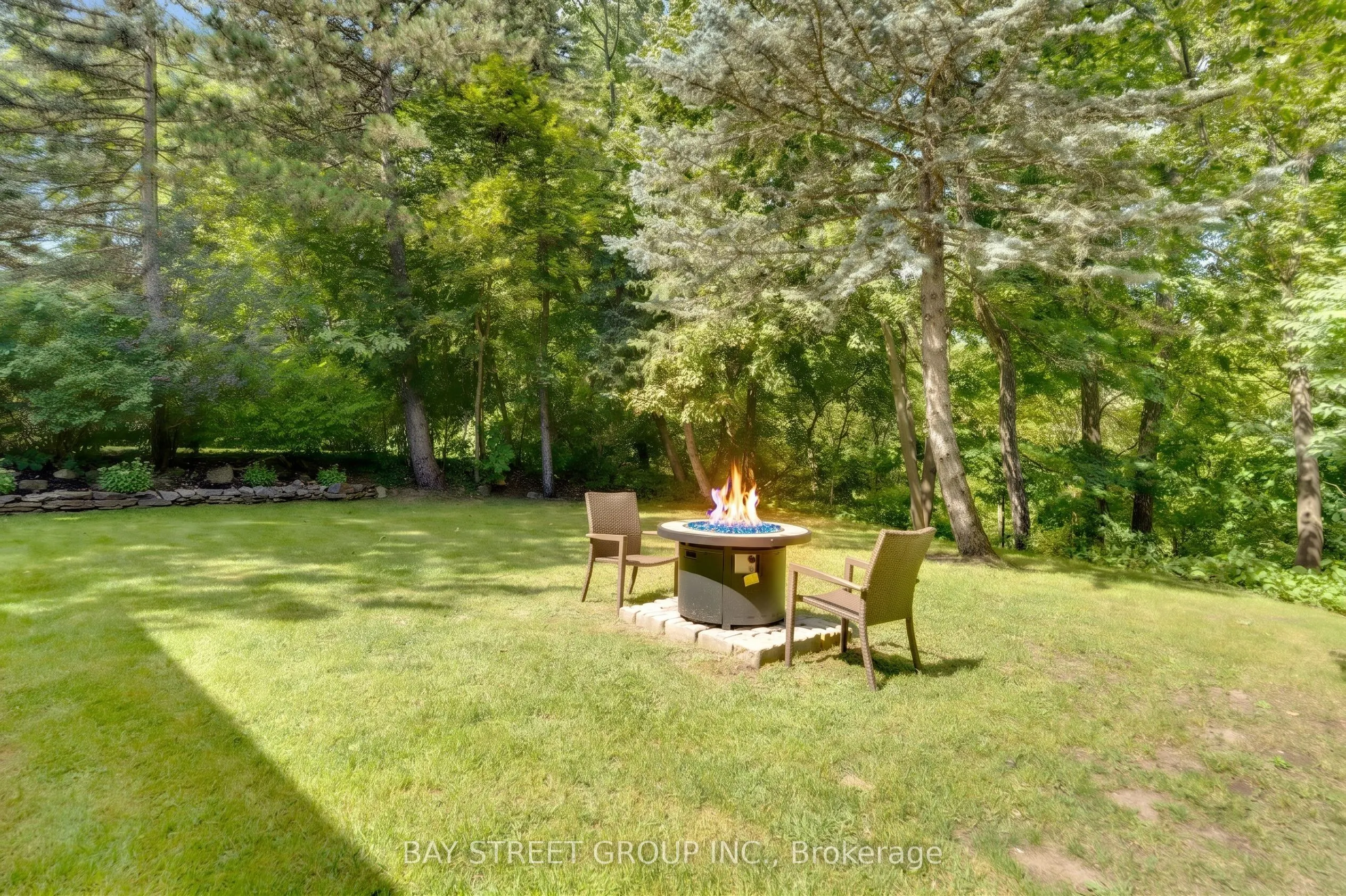 2283 Devon Road