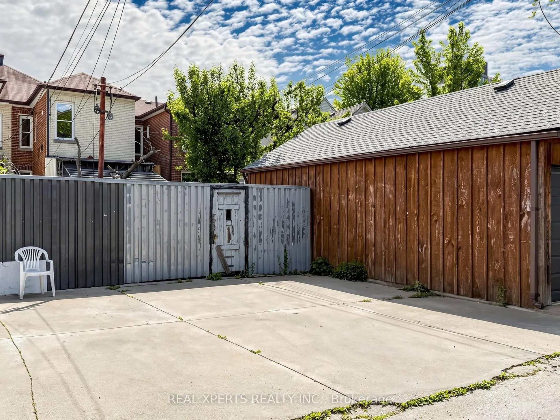 52 Laughton Avenue