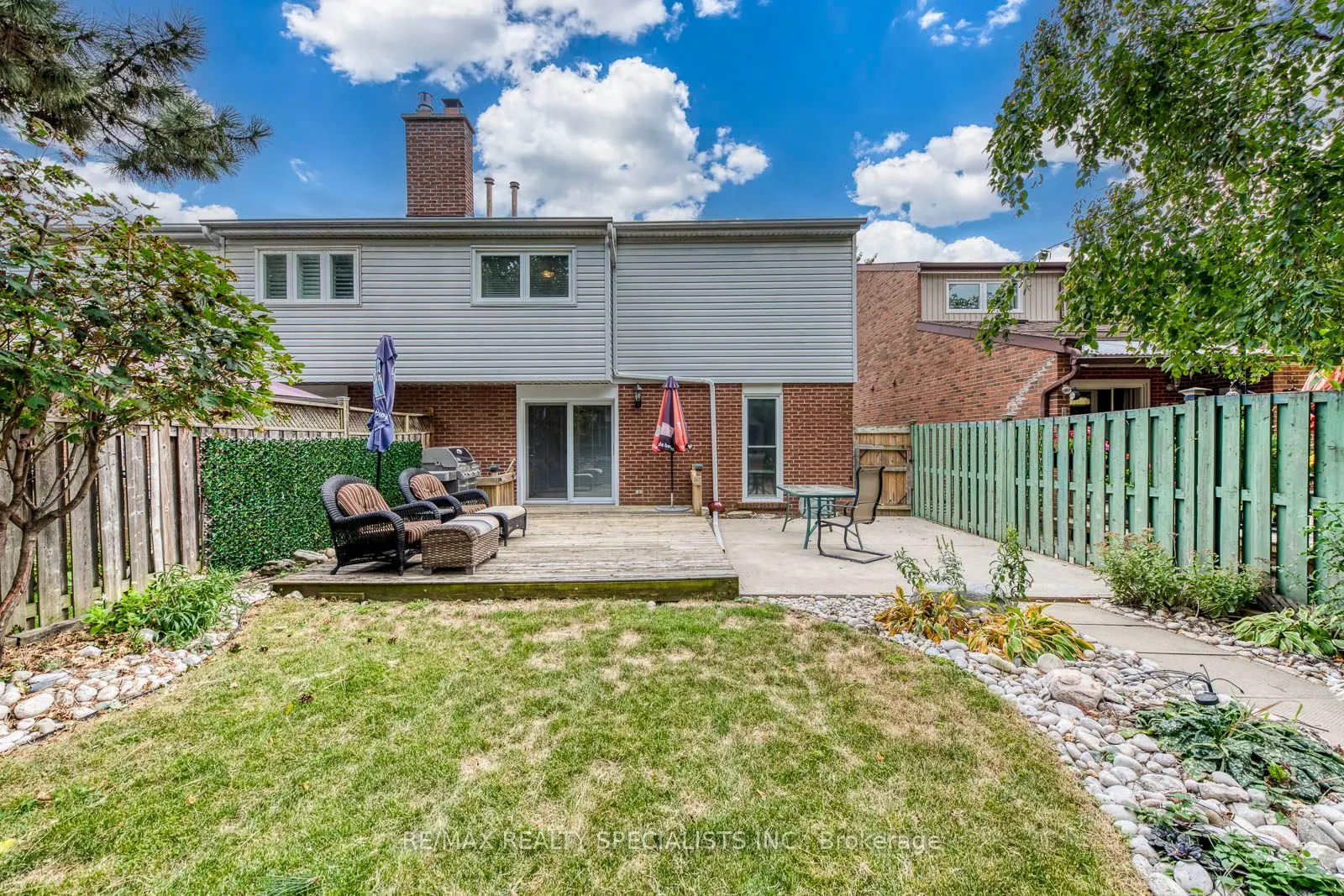4089 BARBICAN Drive