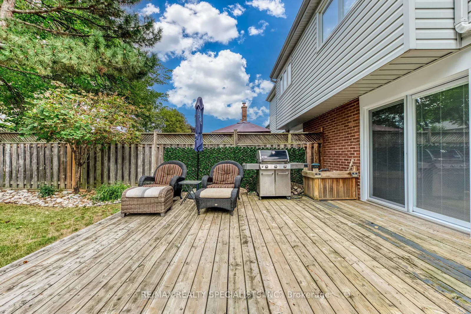 4089 BARBICAN Drive