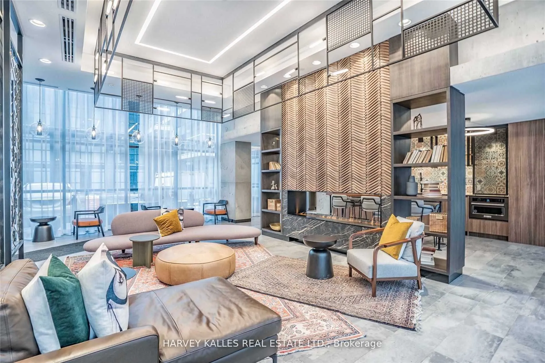 251 Manitoba Street #909