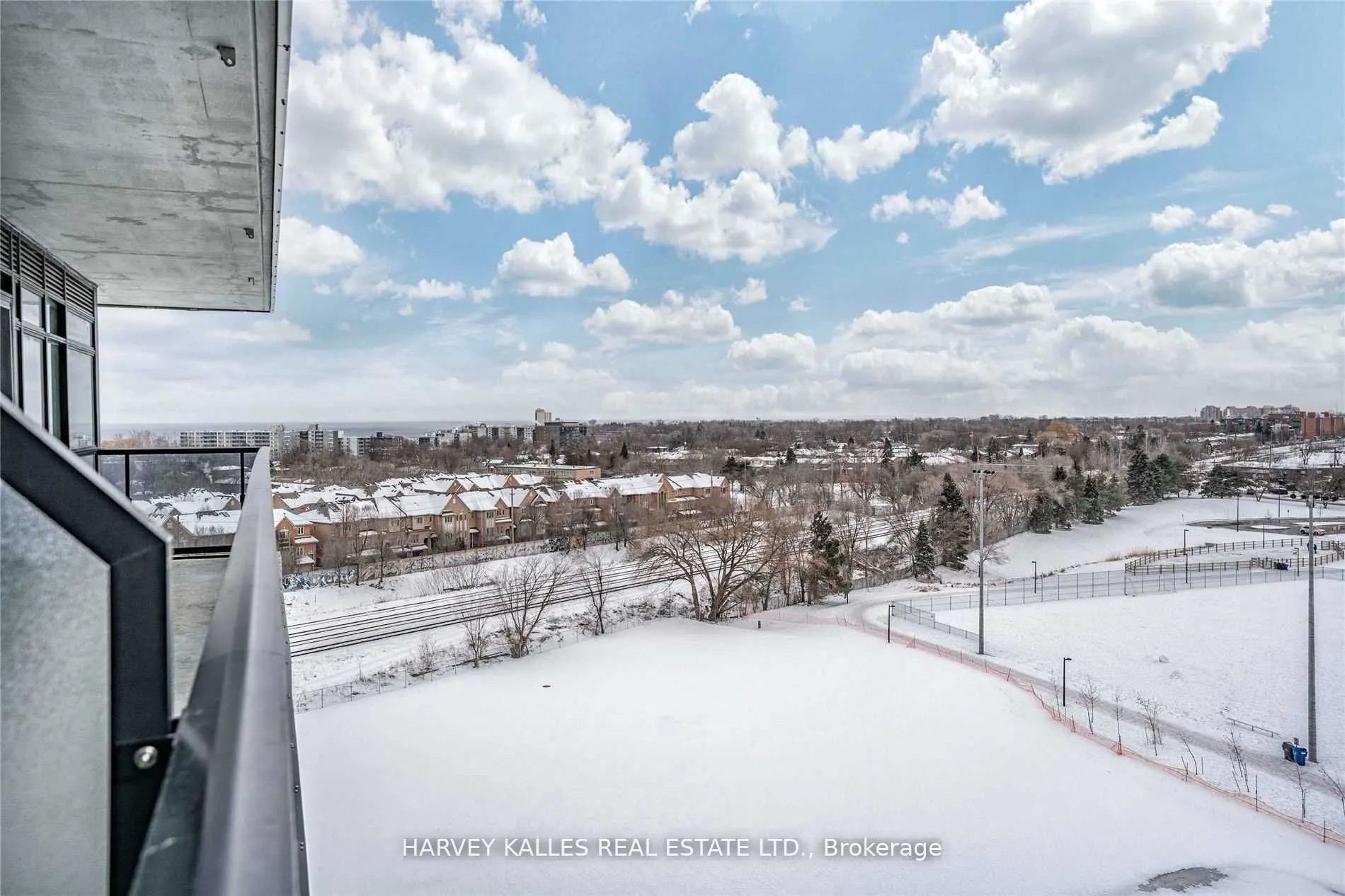 251 Manitoba Street #909