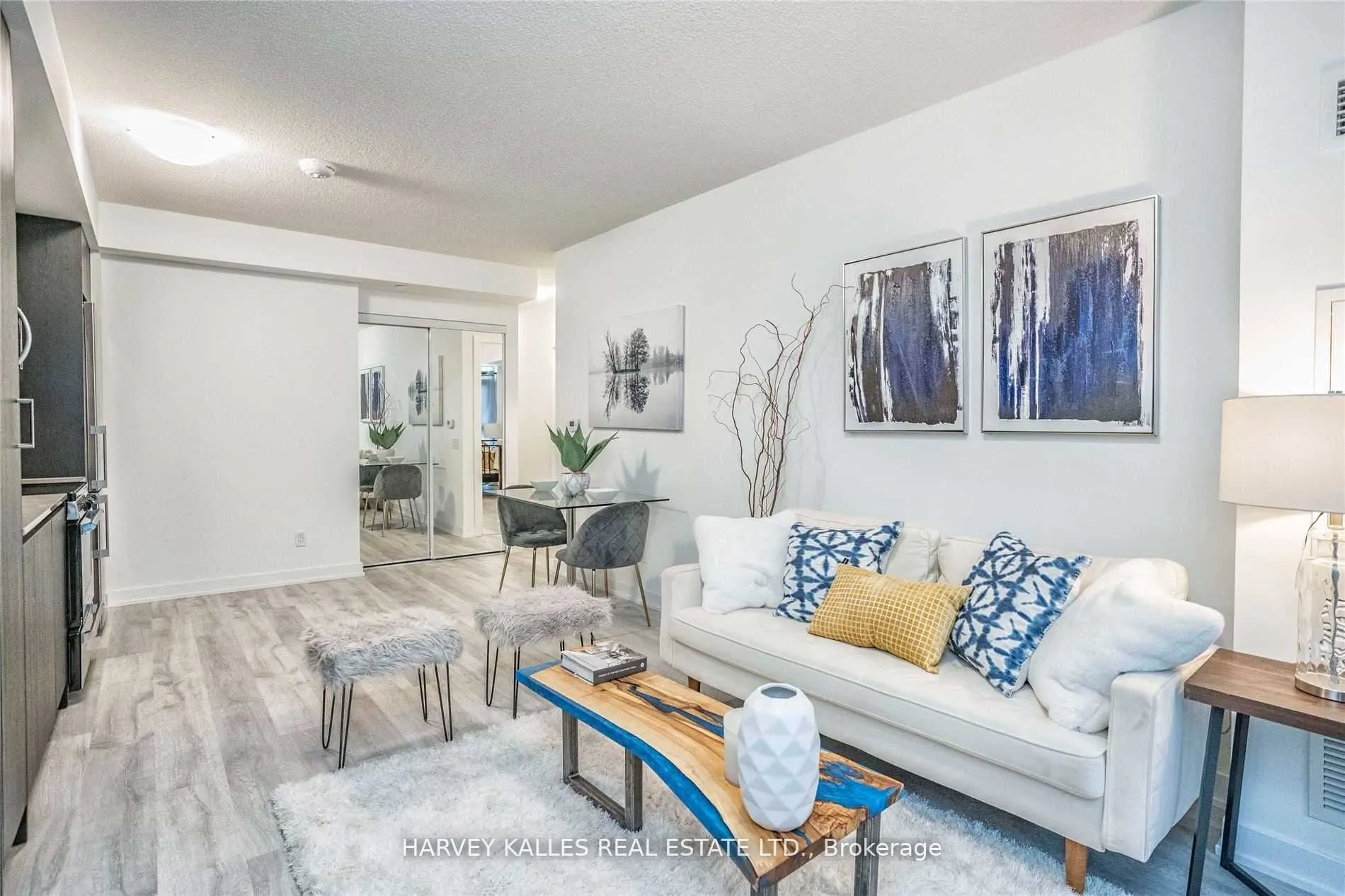 251 Manitoba Street #909