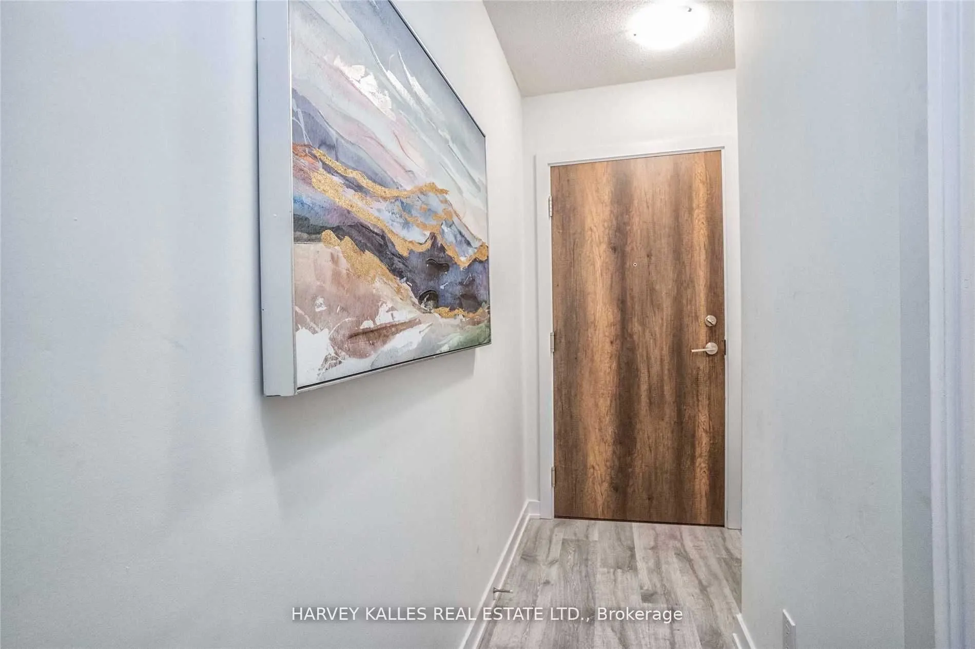 251 Manitoba Street #909