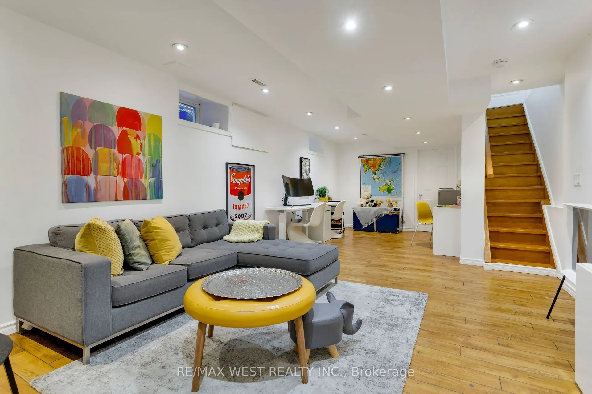17A Cowan Avenue