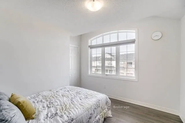 1528 Carr Landing