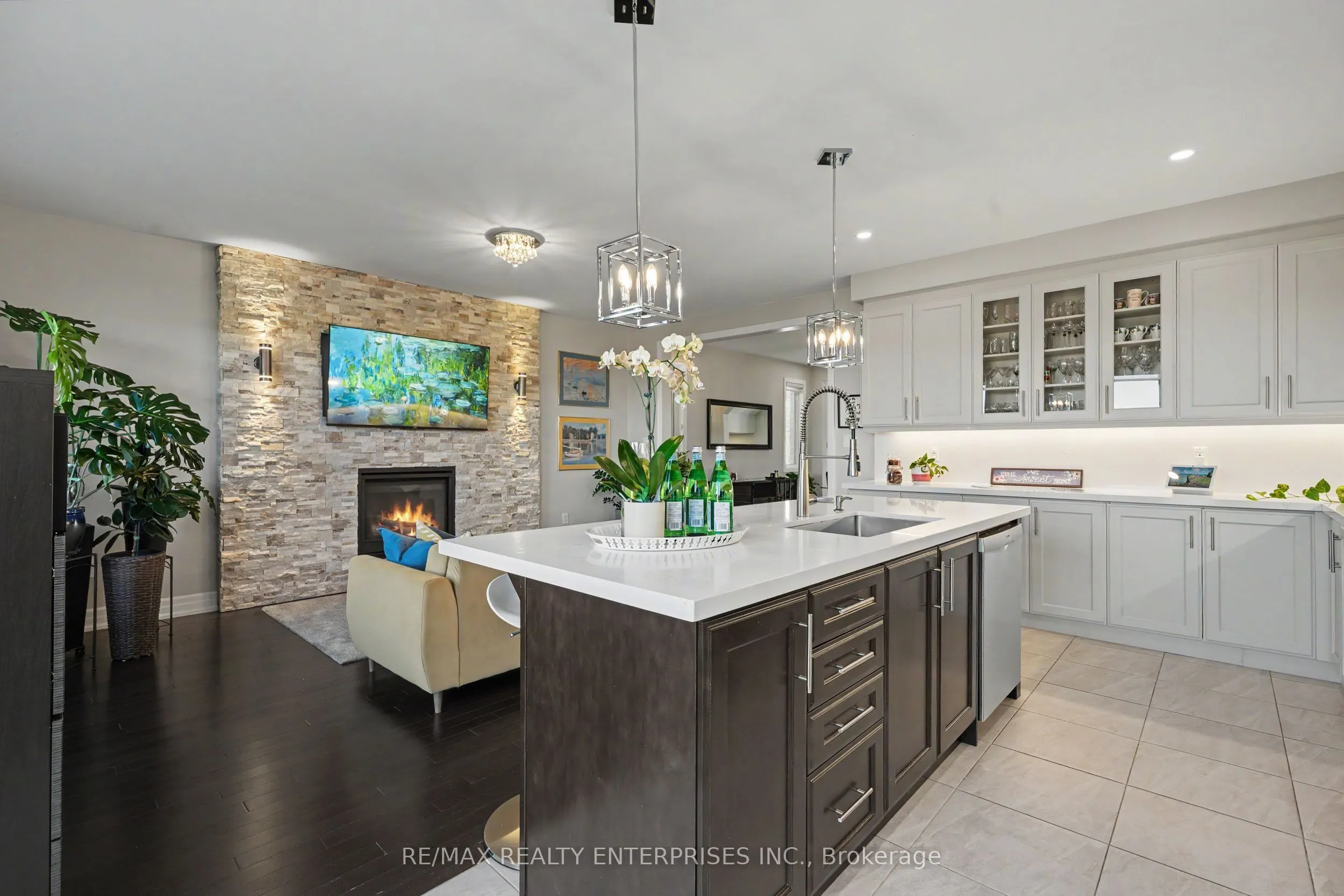 763 Aspen Terrace