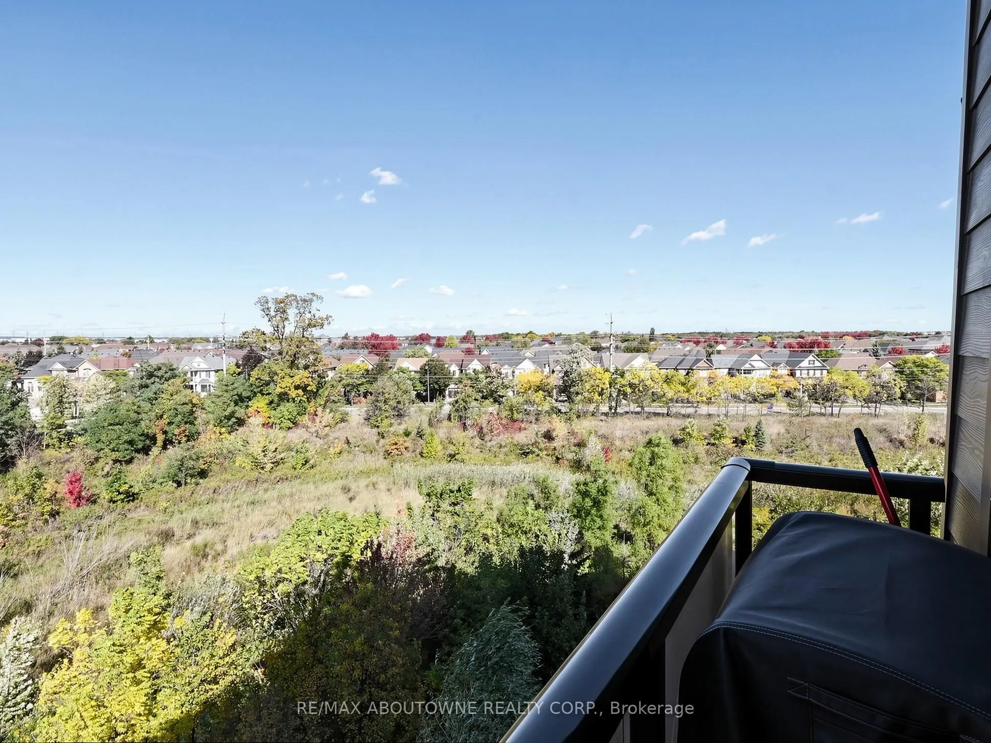 630 Sauve Street #418