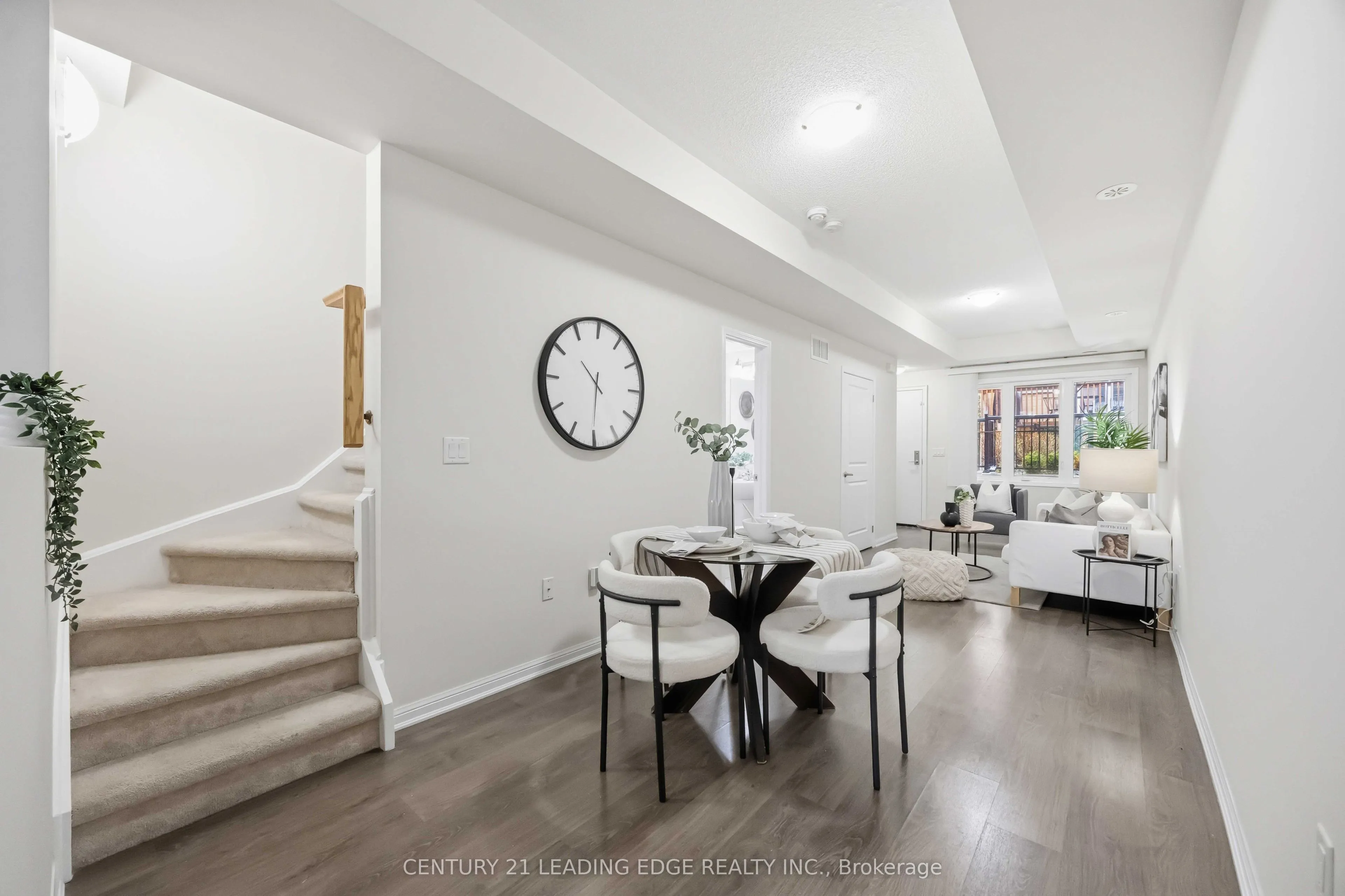 380 Hopewell Avenue #121