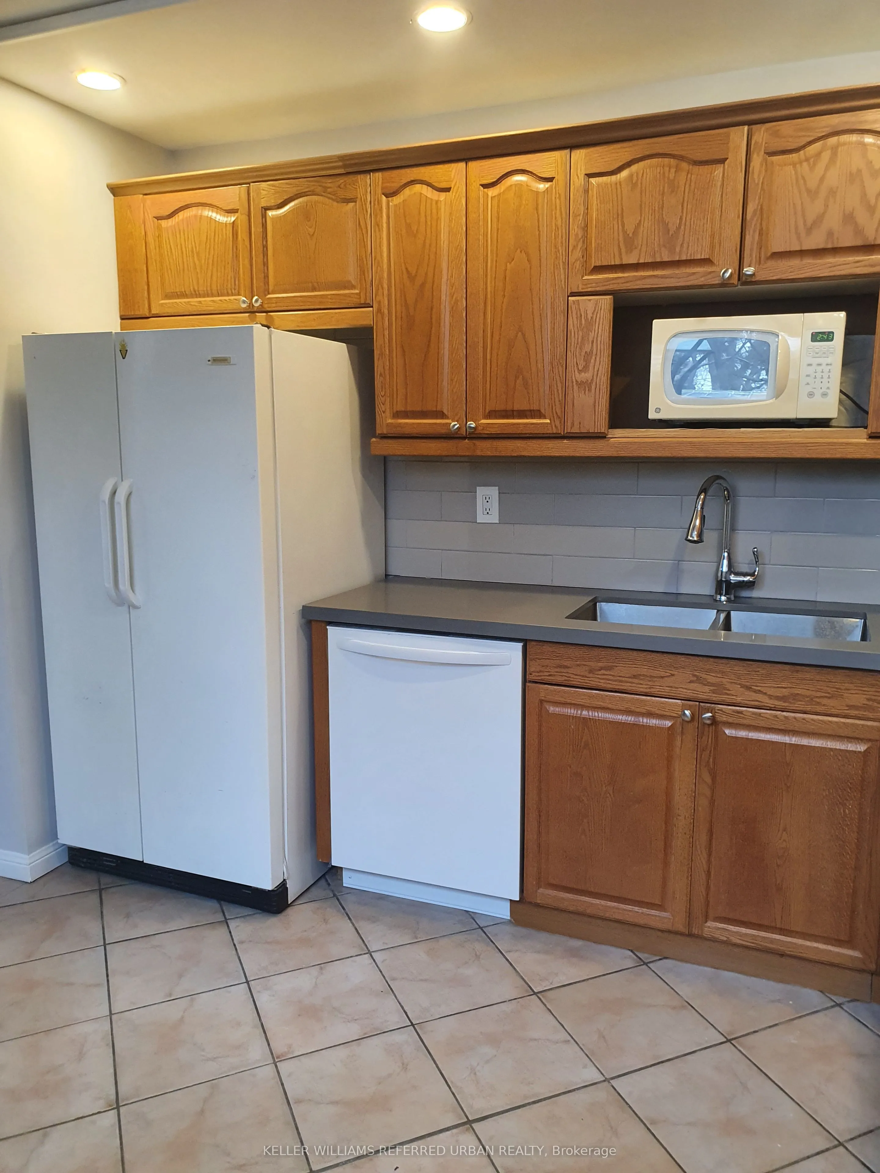 3352 Ellengale Drive #Basement