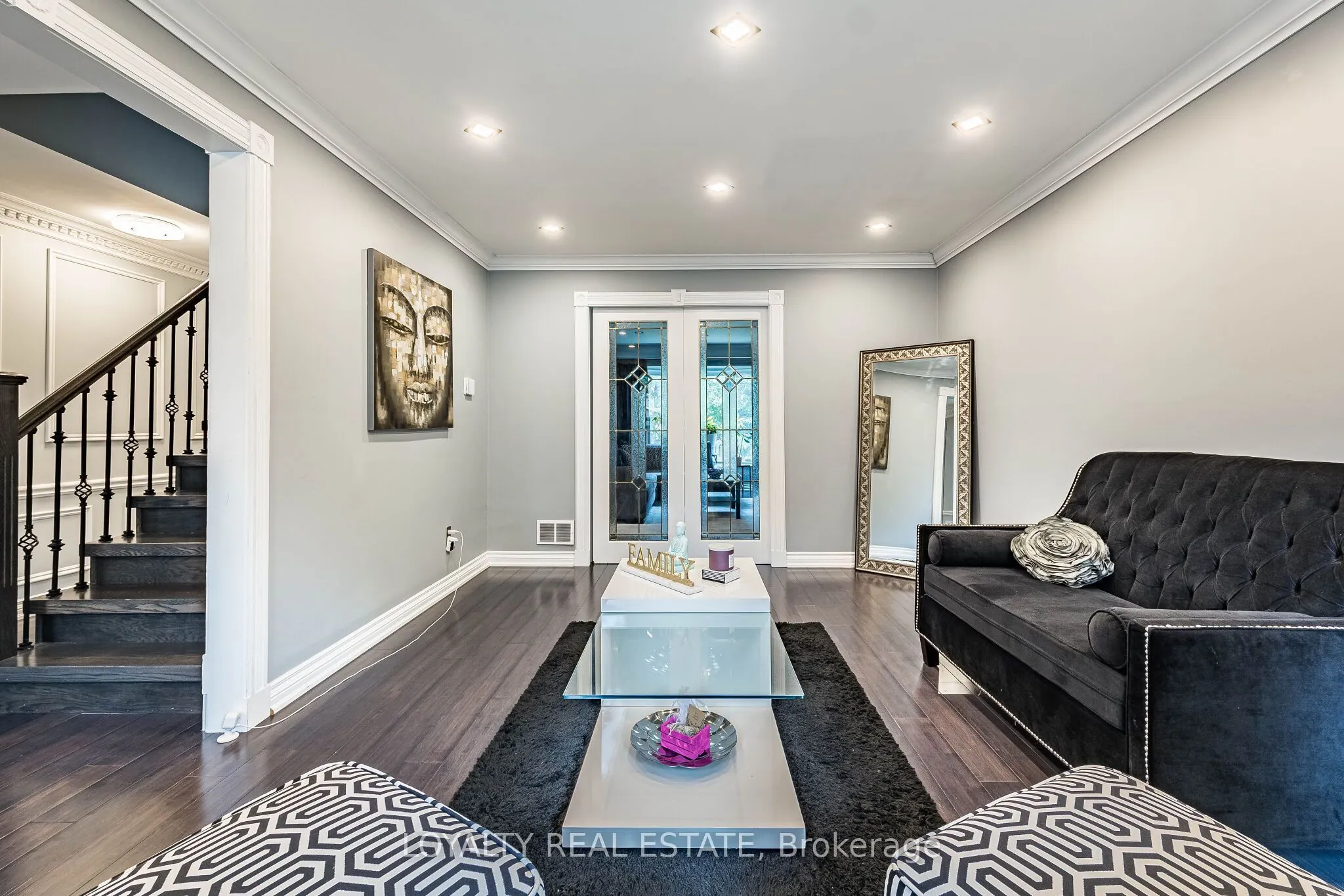 52 Newcastle Crescent