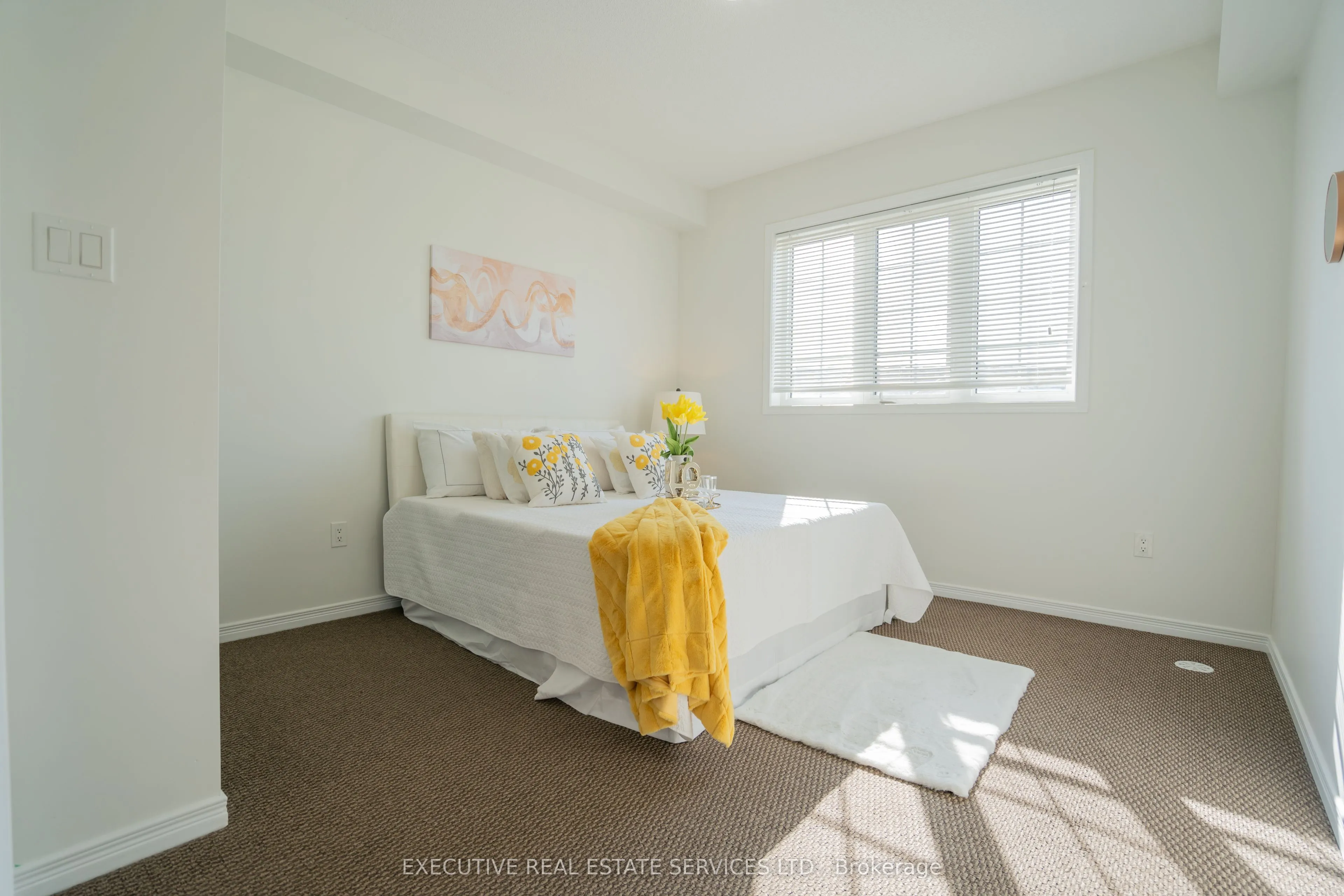180 Howden Boulevard #10