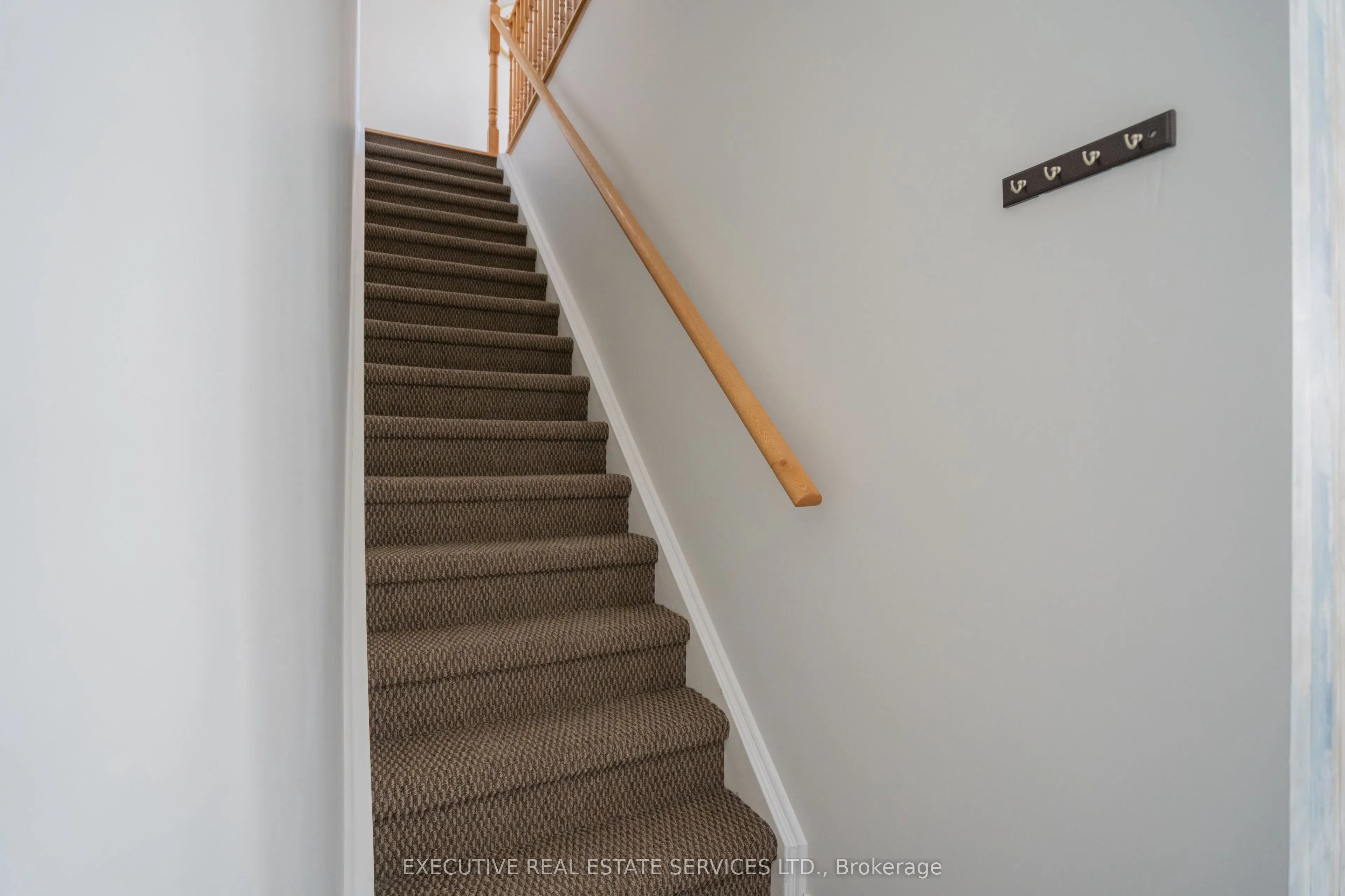 180 Howden Boulevard #10