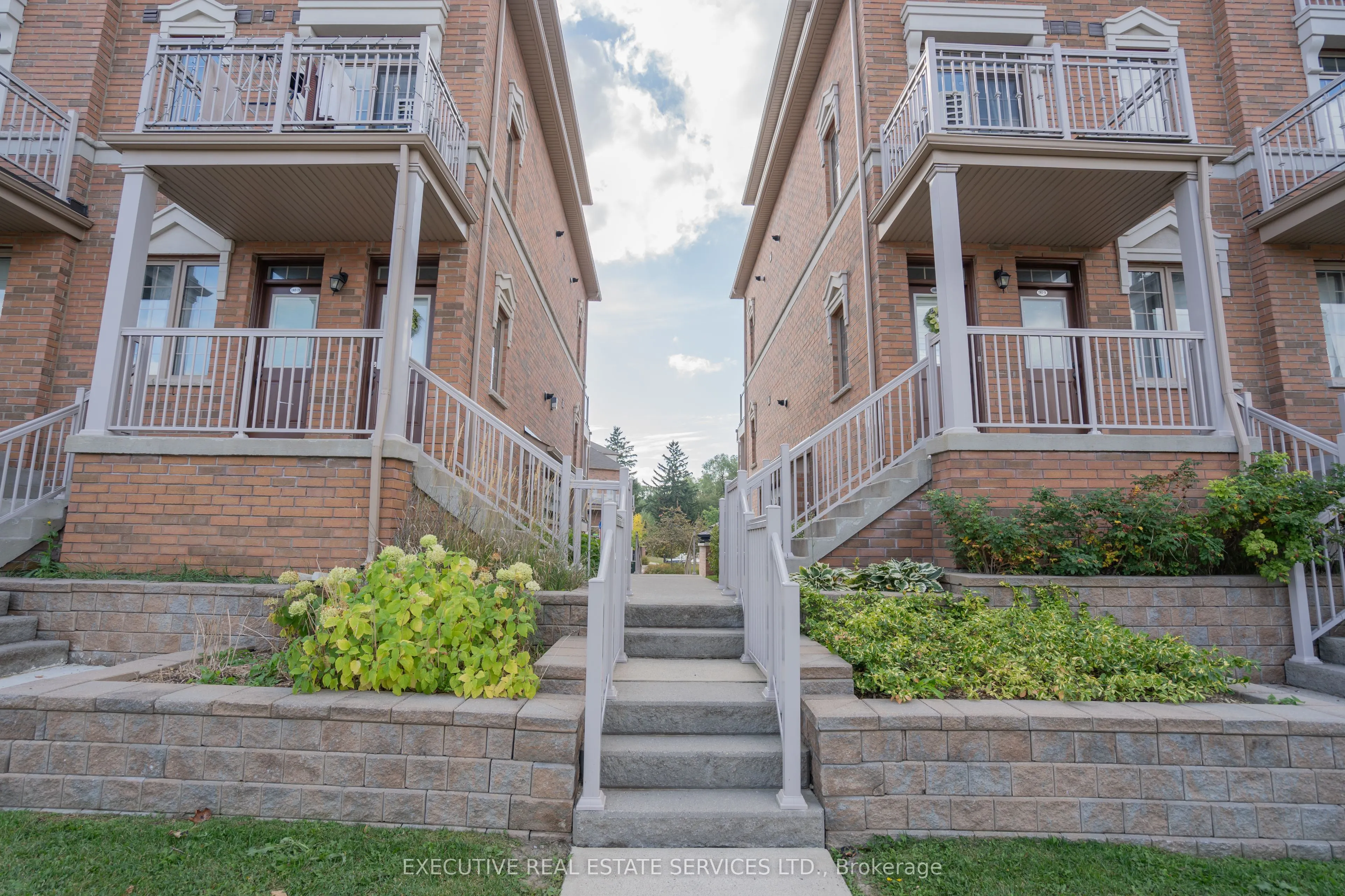 180 Howden Boulevard #10