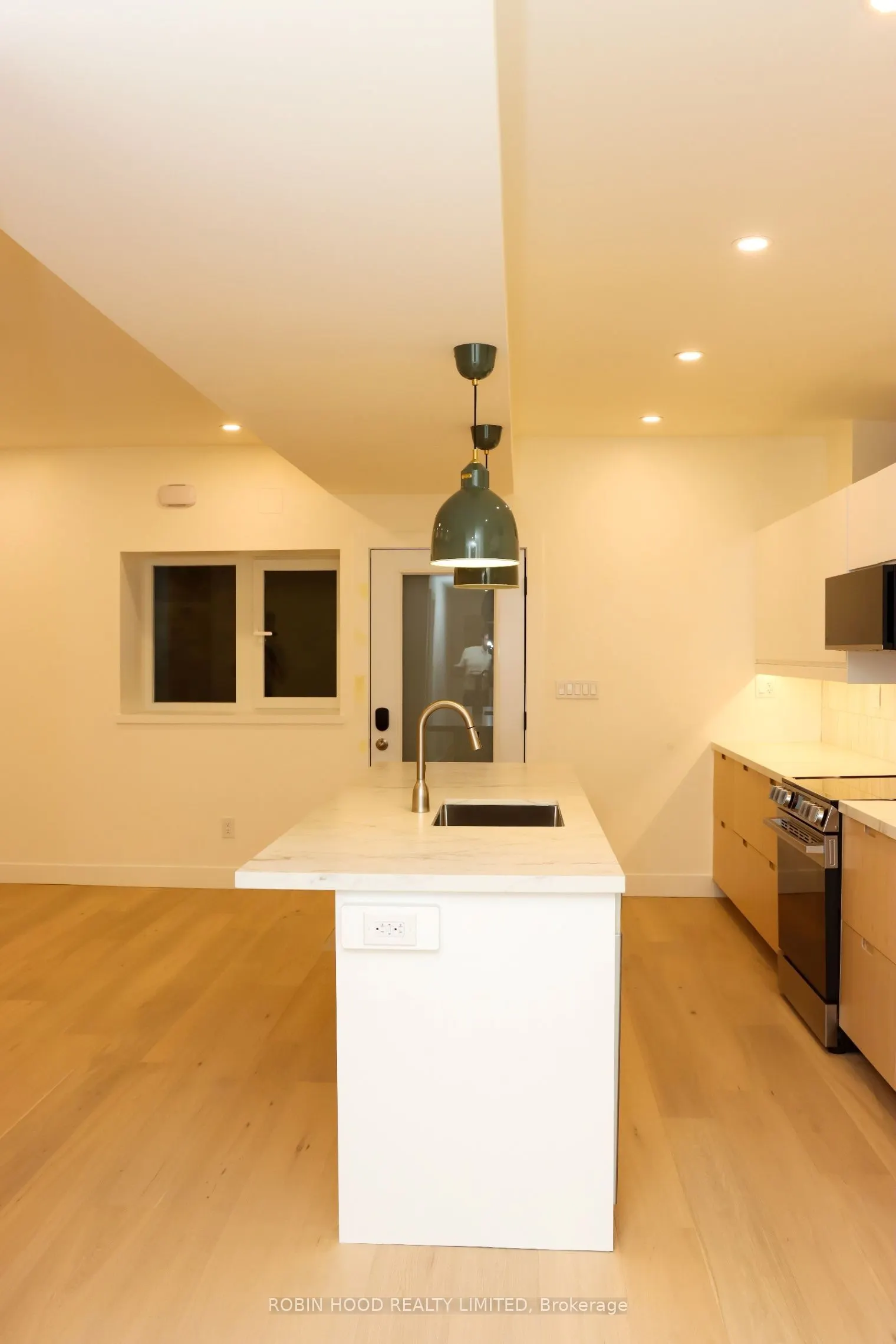 247 Pacific Avenue #4