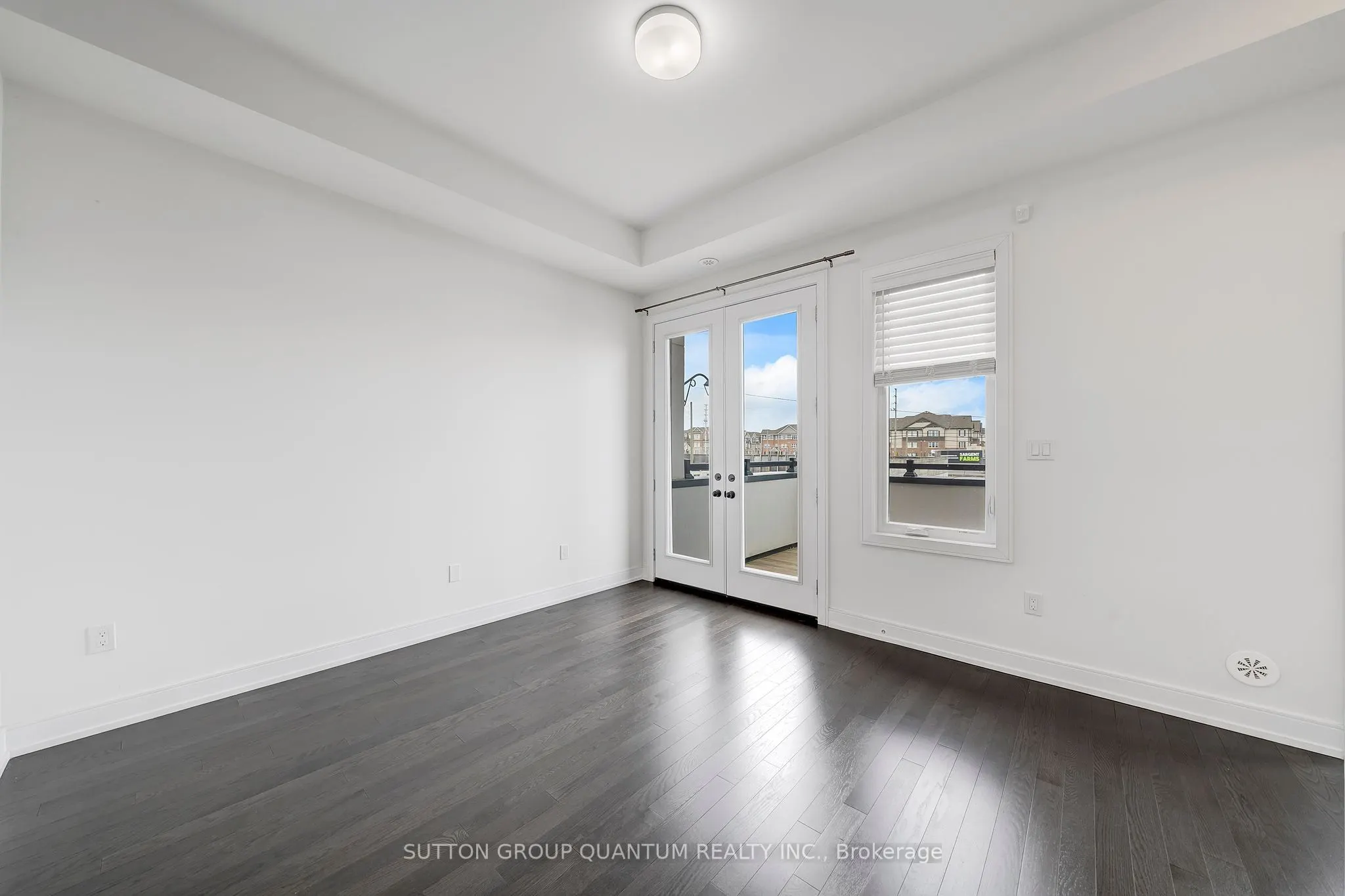 1401 Clarriage Court