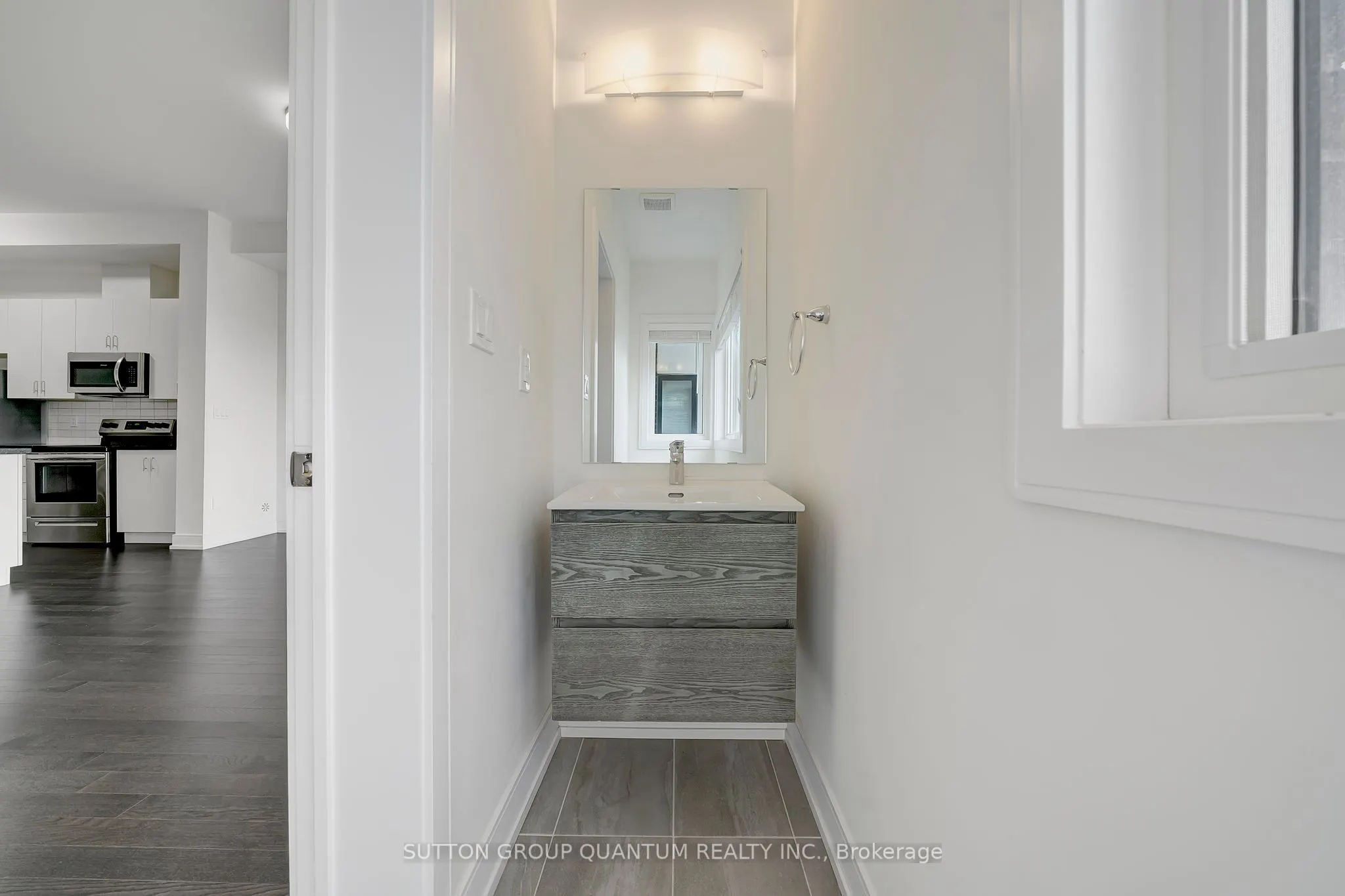 1401 Clarriage Court