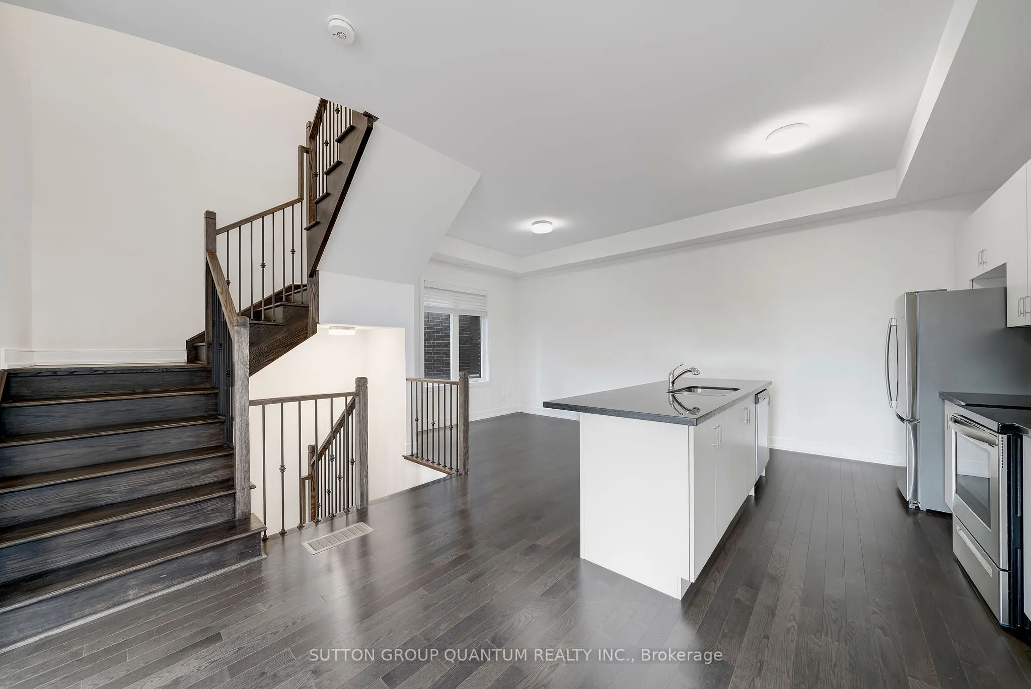 1401 Clarriage Court