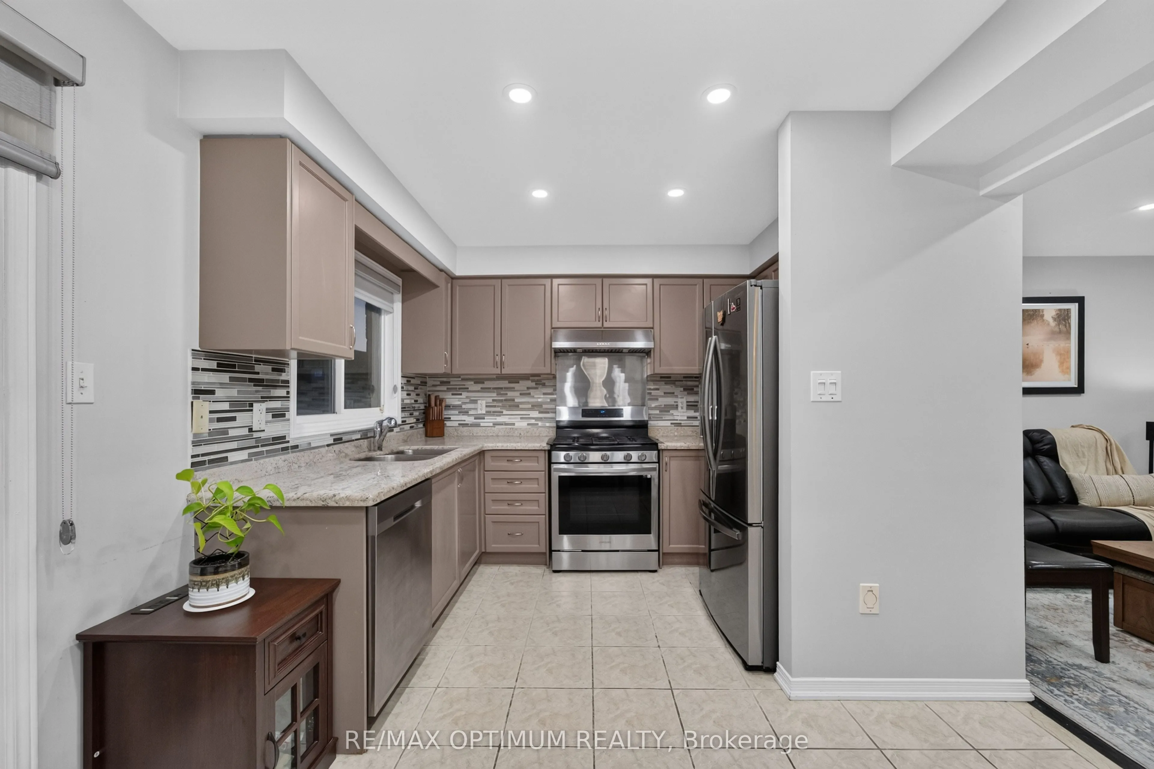 120 Zia Dodda Crescent