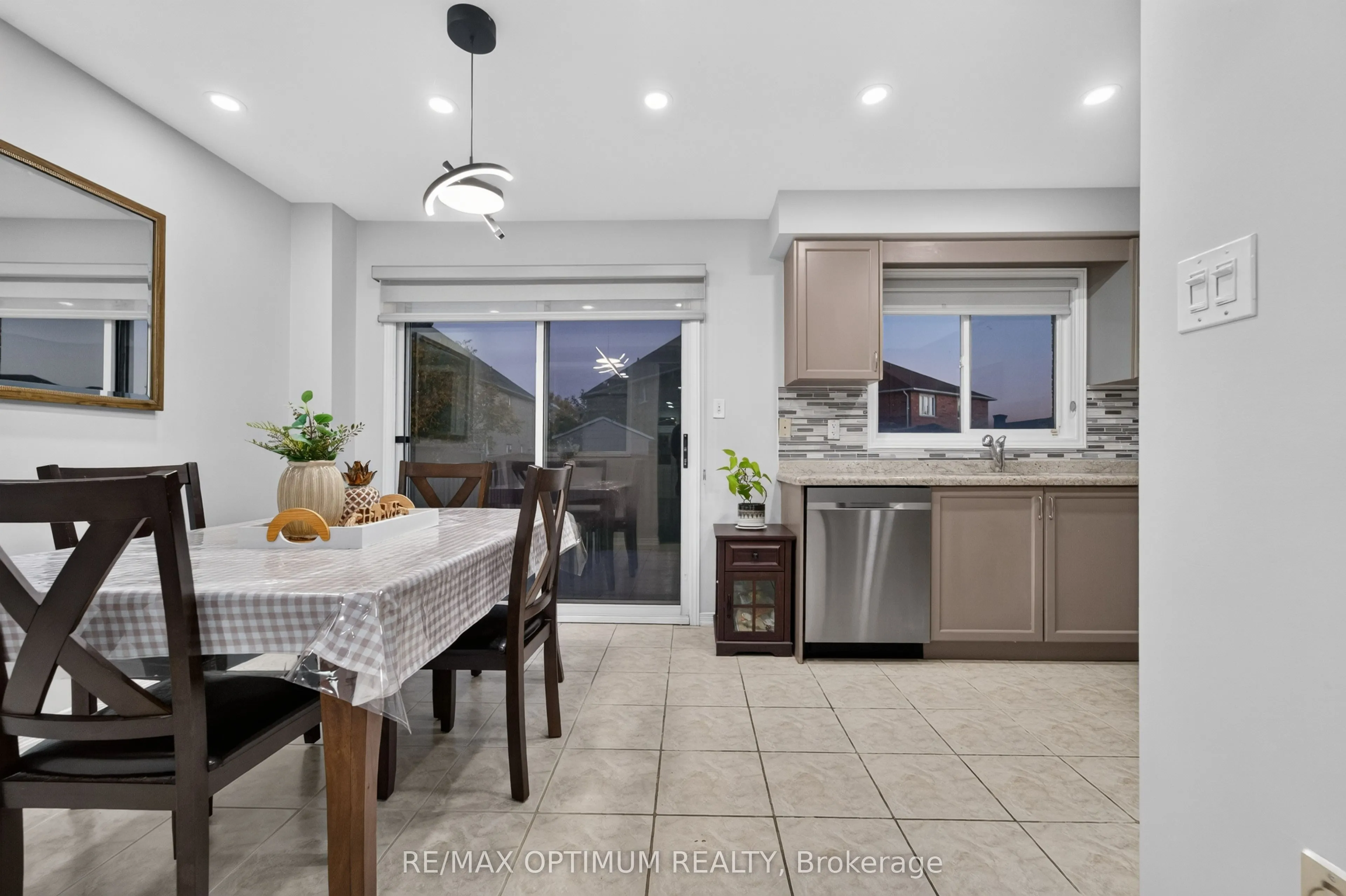 120 Zia Dodda Crescent