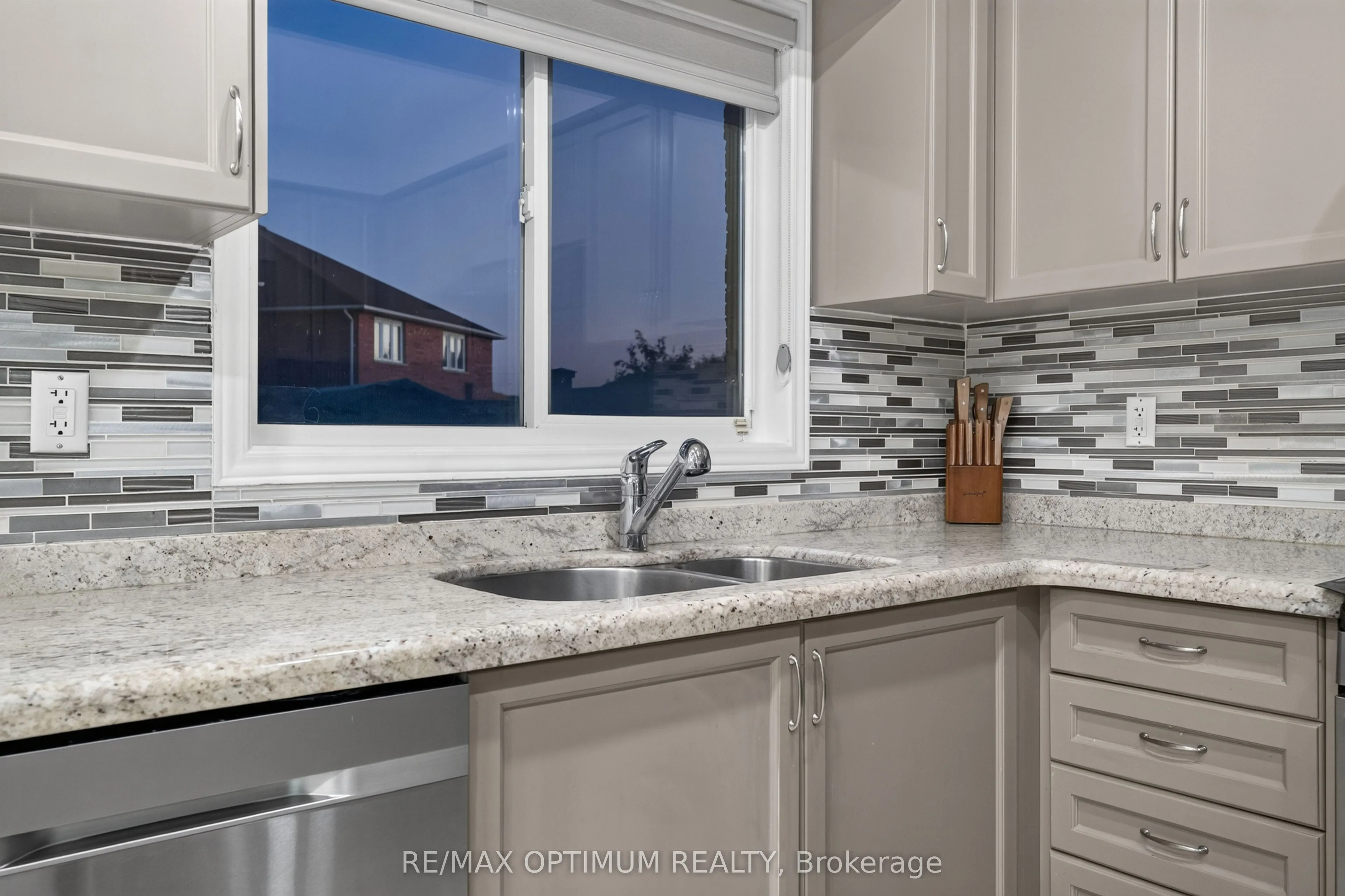 120 Zia Dodda Crescent