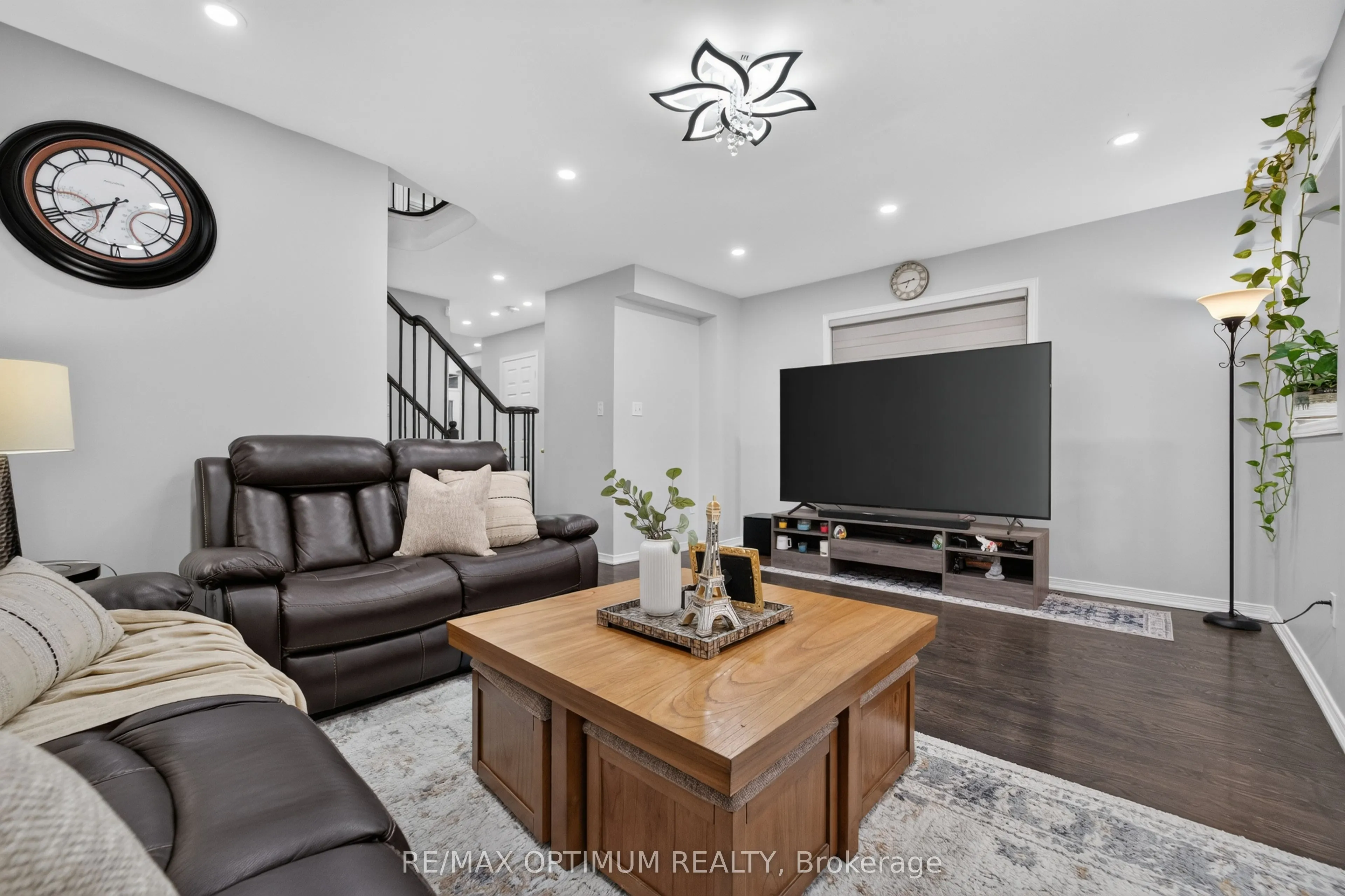 120 Zia Dodda Crescent