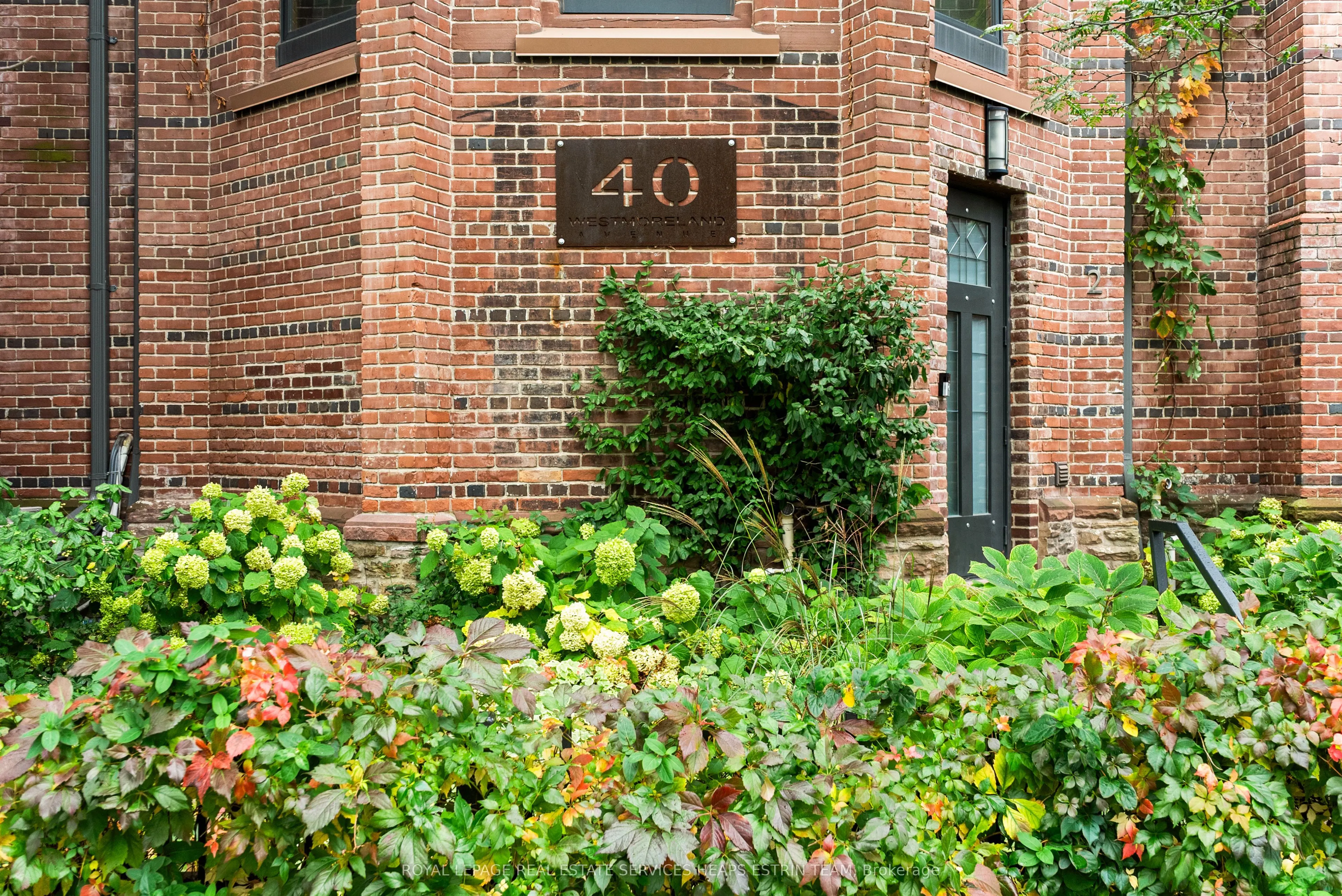 40 Westmoreland Avenue #14
