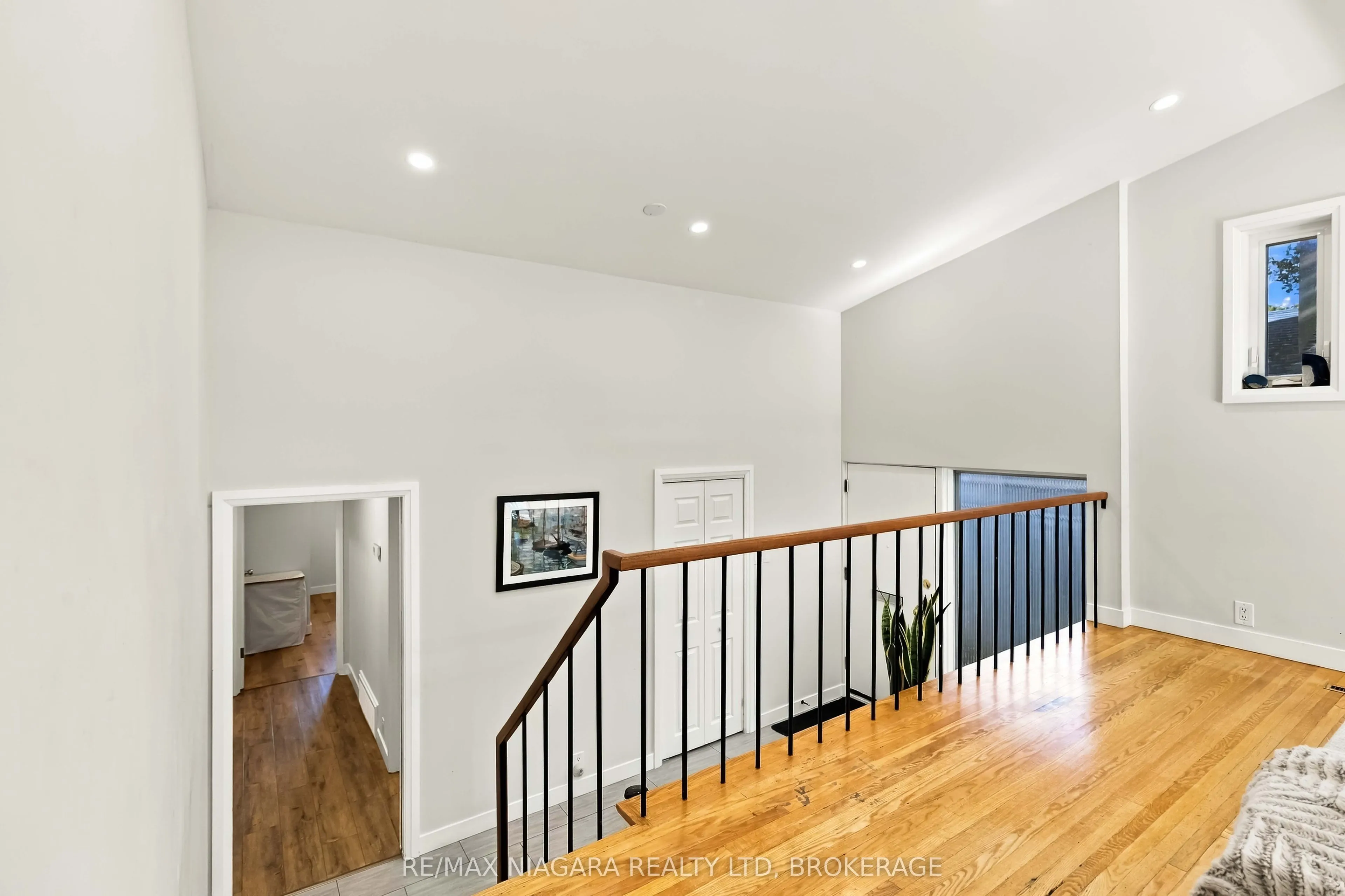 1852 Truscott Drive #Main