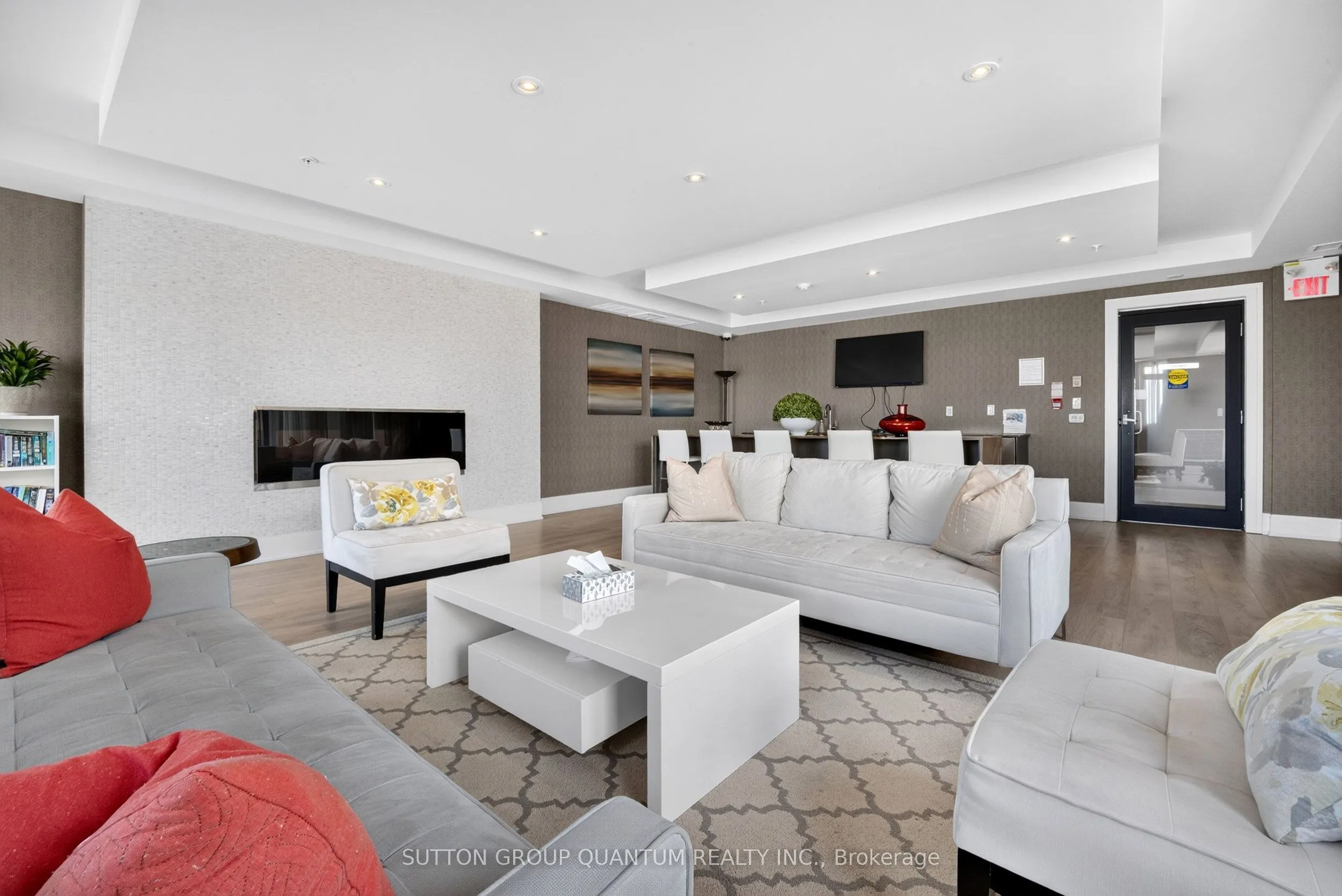 128 Garden Drive #214