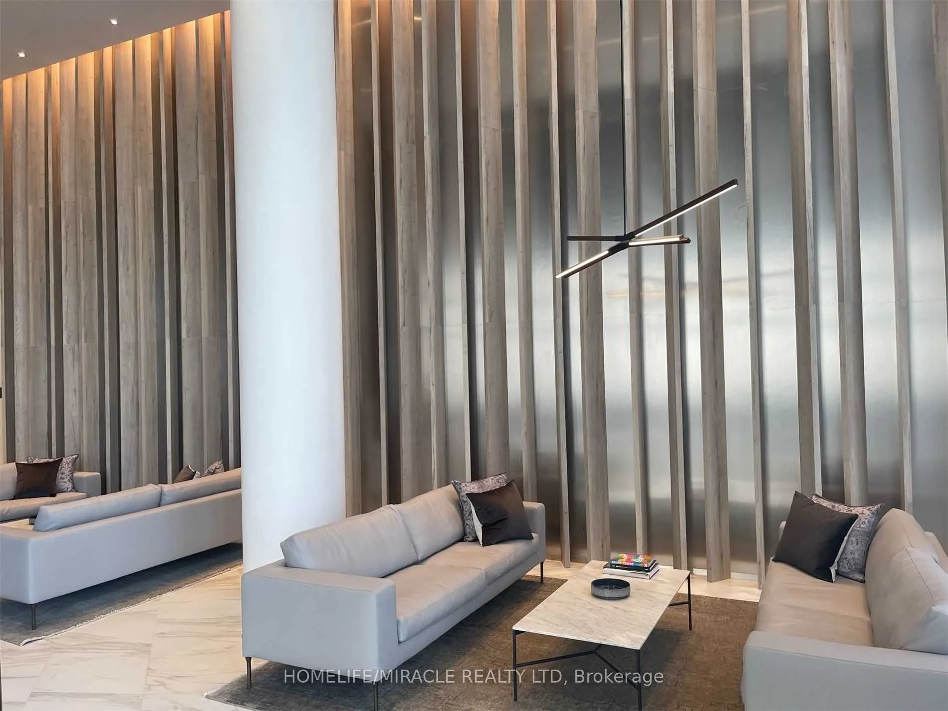 3900 Confederation Parkway #523