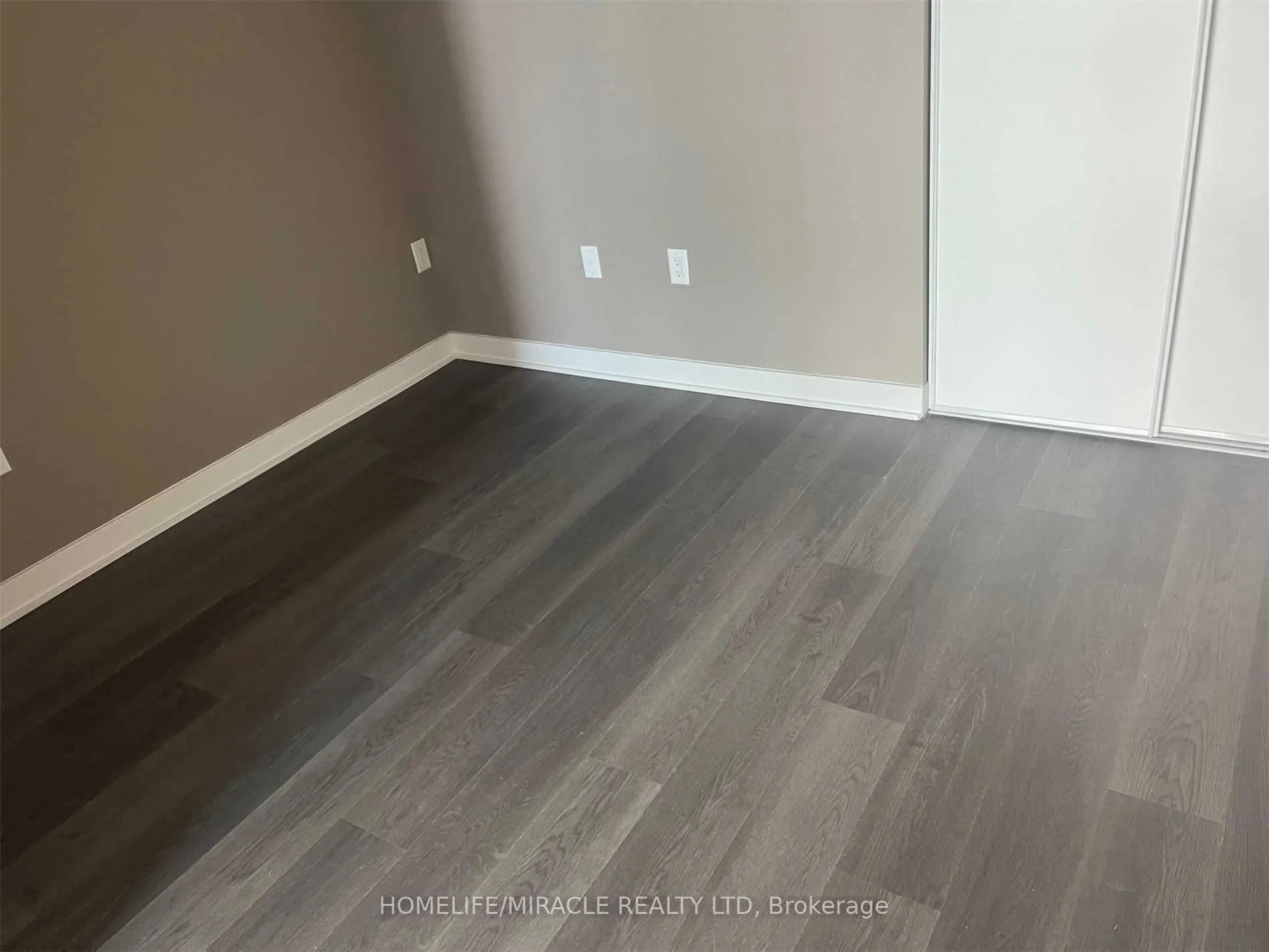 3900 Confederation Parkway #523